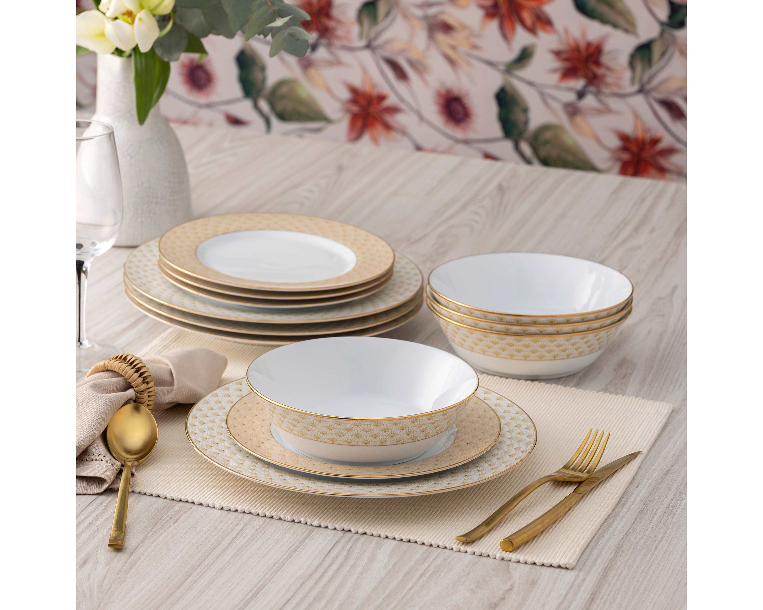 Trocadero Gold 12-Piece Dinnerware Set, Service For 4