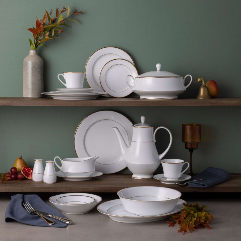Heritage Gravy Boat with Tray (2-pieces), 13 oz.