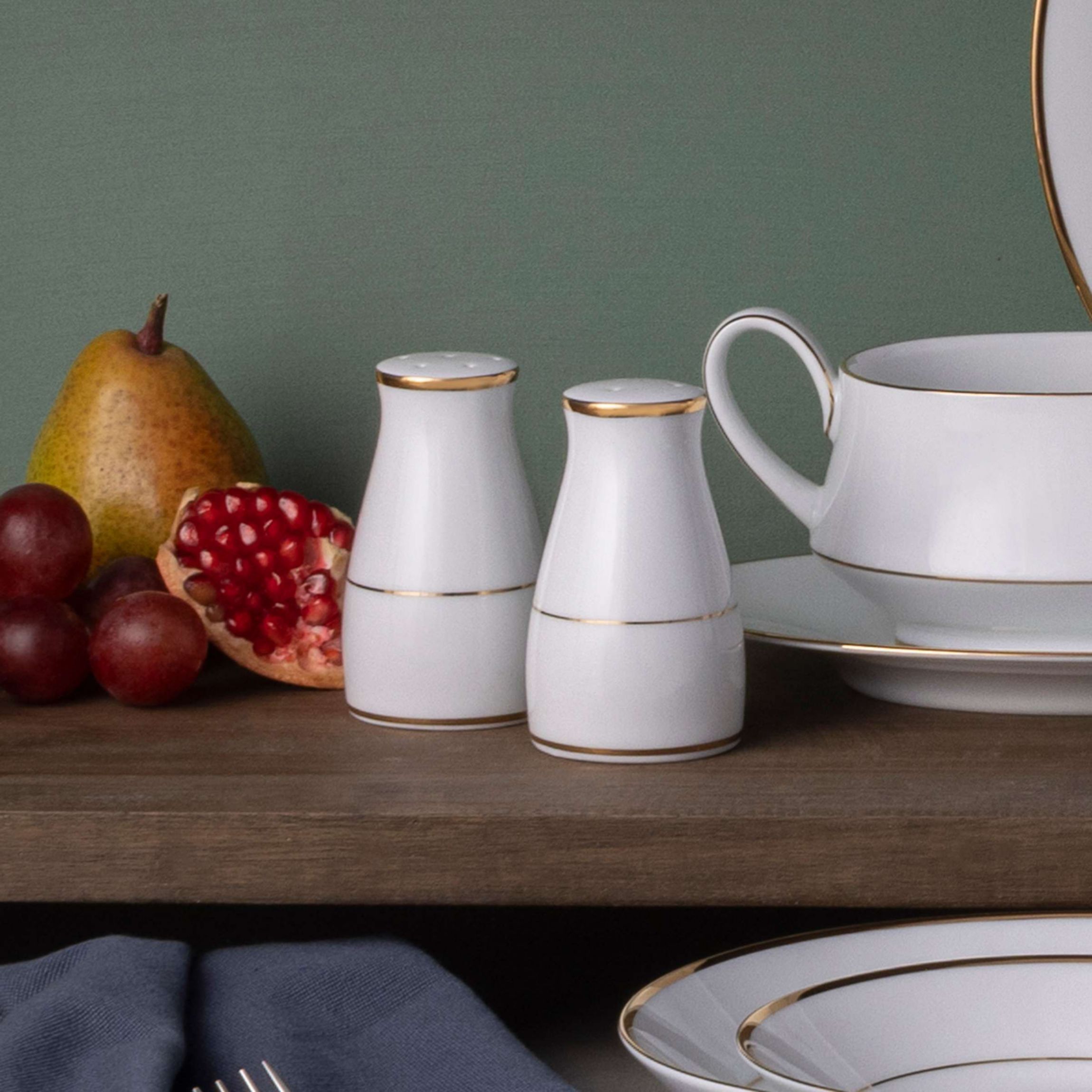 Heritage Salt & Pepper Shakers