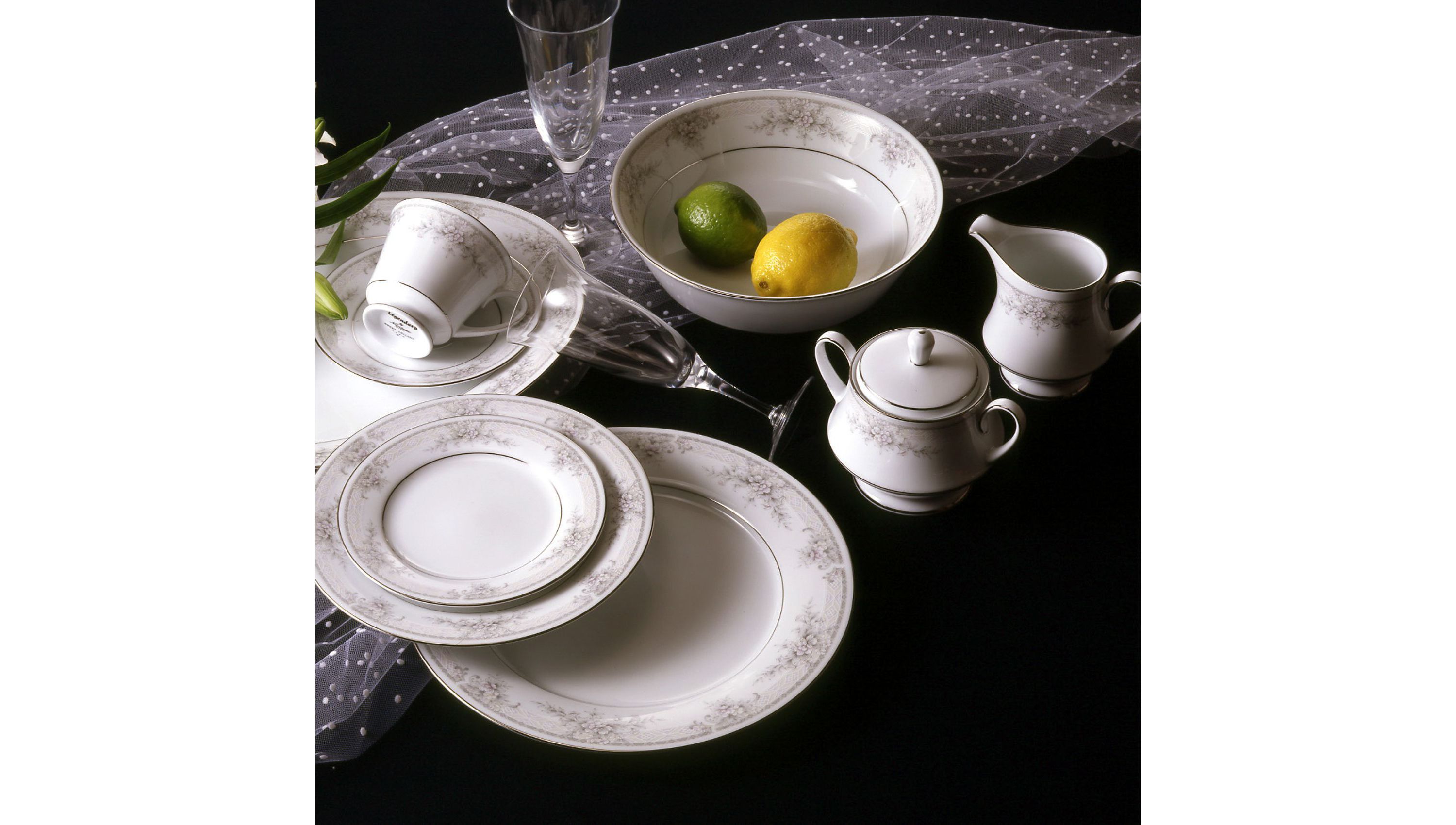 Sweet Leilani 5-Piece Place Setting, Service For 1