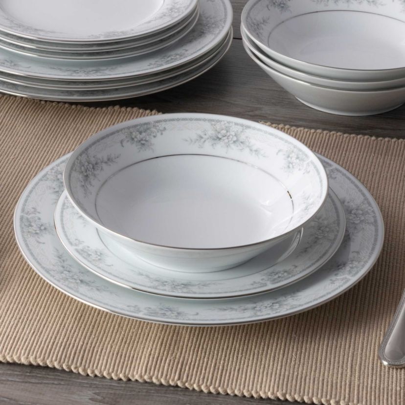Sweet Leilani 12-Piece Dinnerware Set, Service for 4