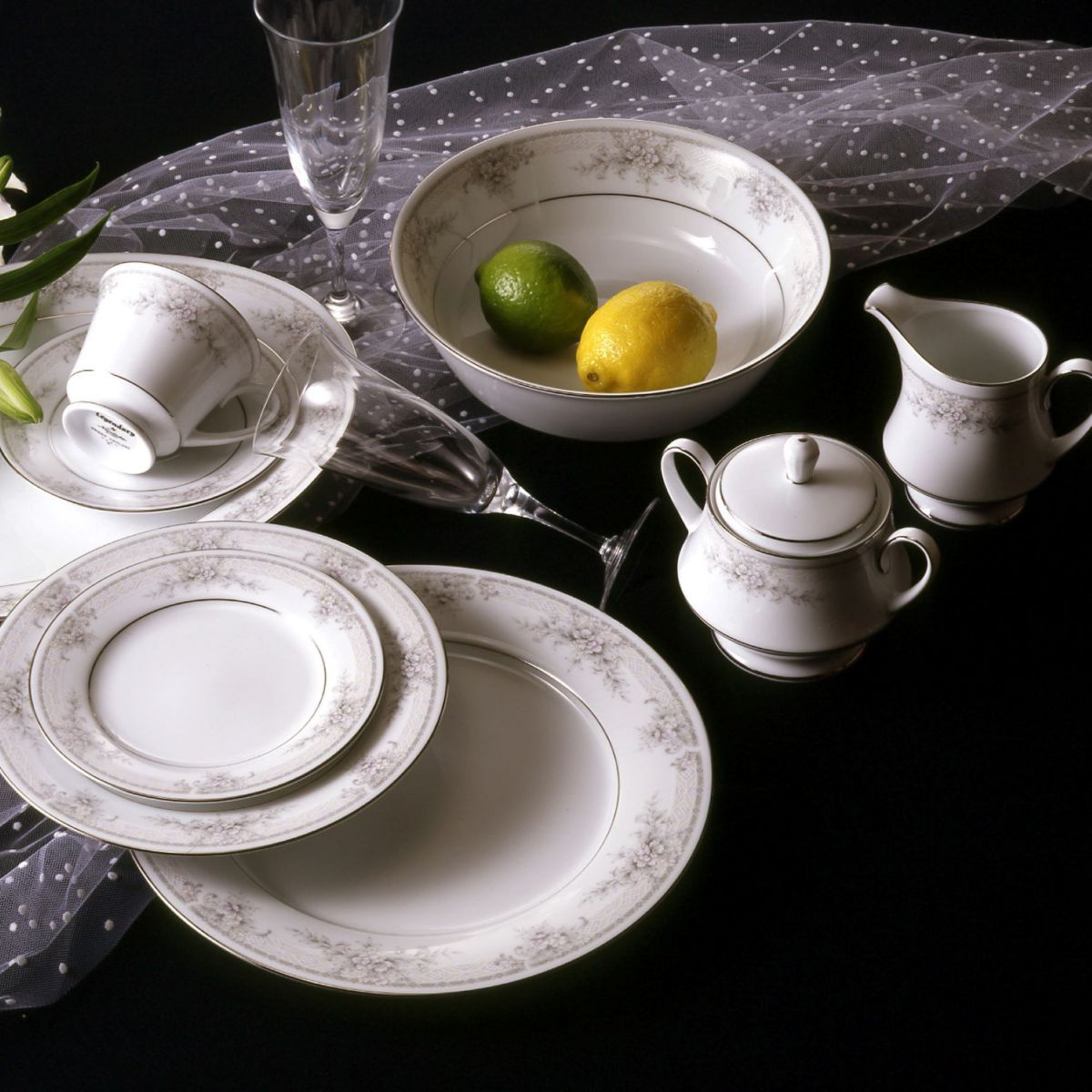 Sweet Leilani Set Of 4 Saucers, 6"