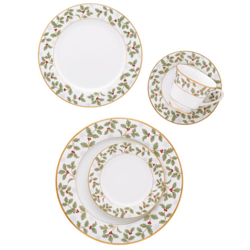 Holly & Berry Gold Set Of 4 Bread & Butter/Appetizer Plates, 6-1/4"
