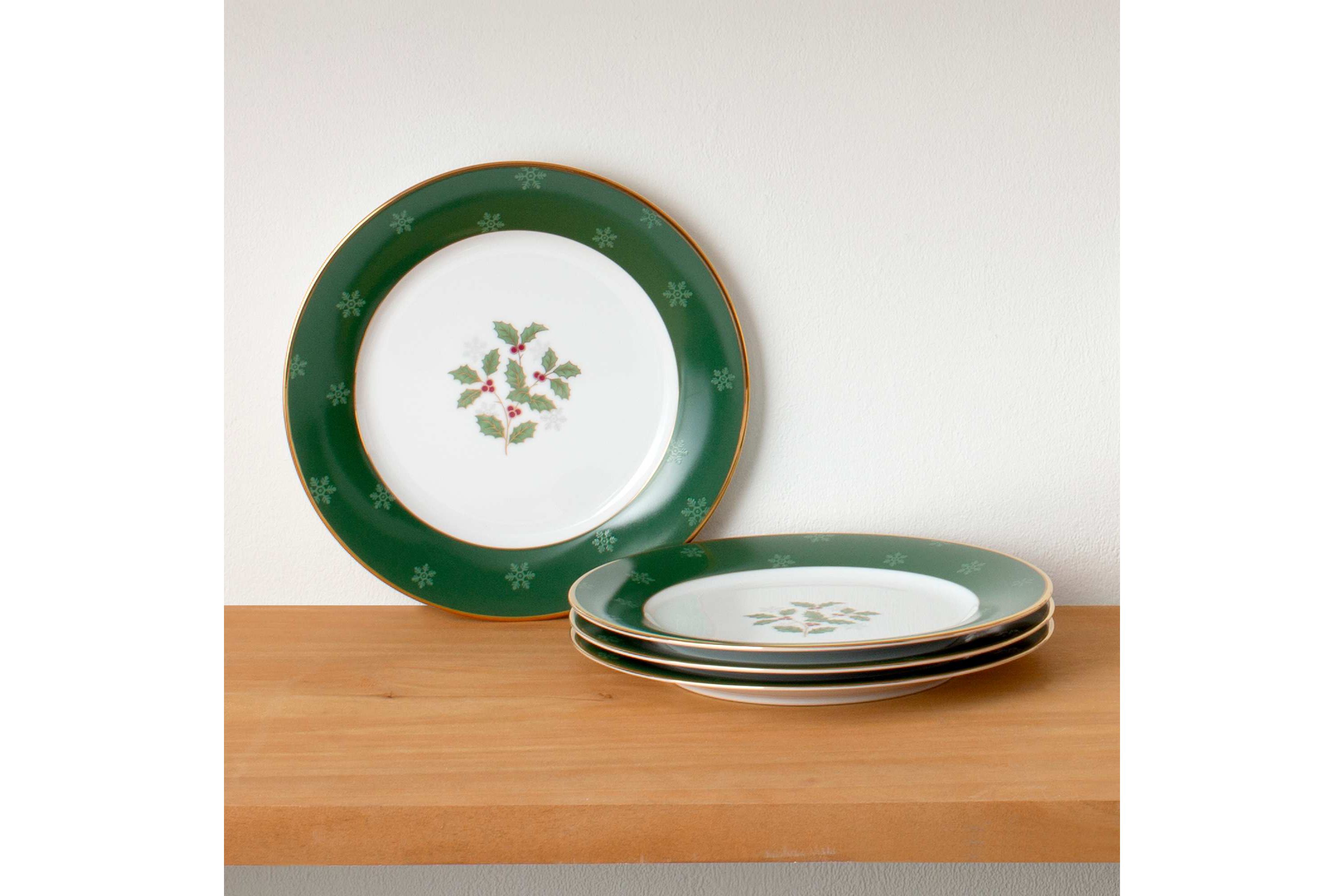 Holly & Berry Gold Set Of 4 Accent Plates, 9"