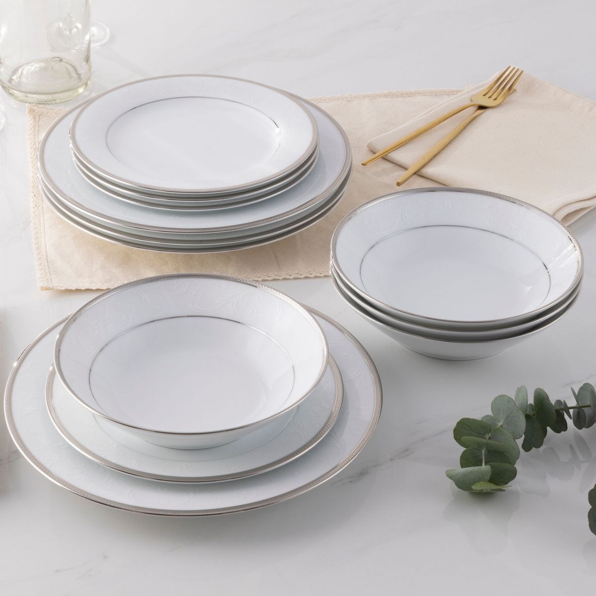 Regina Platinum Set Of 4 Soup Bowls, 7-1/2", 12 oz.