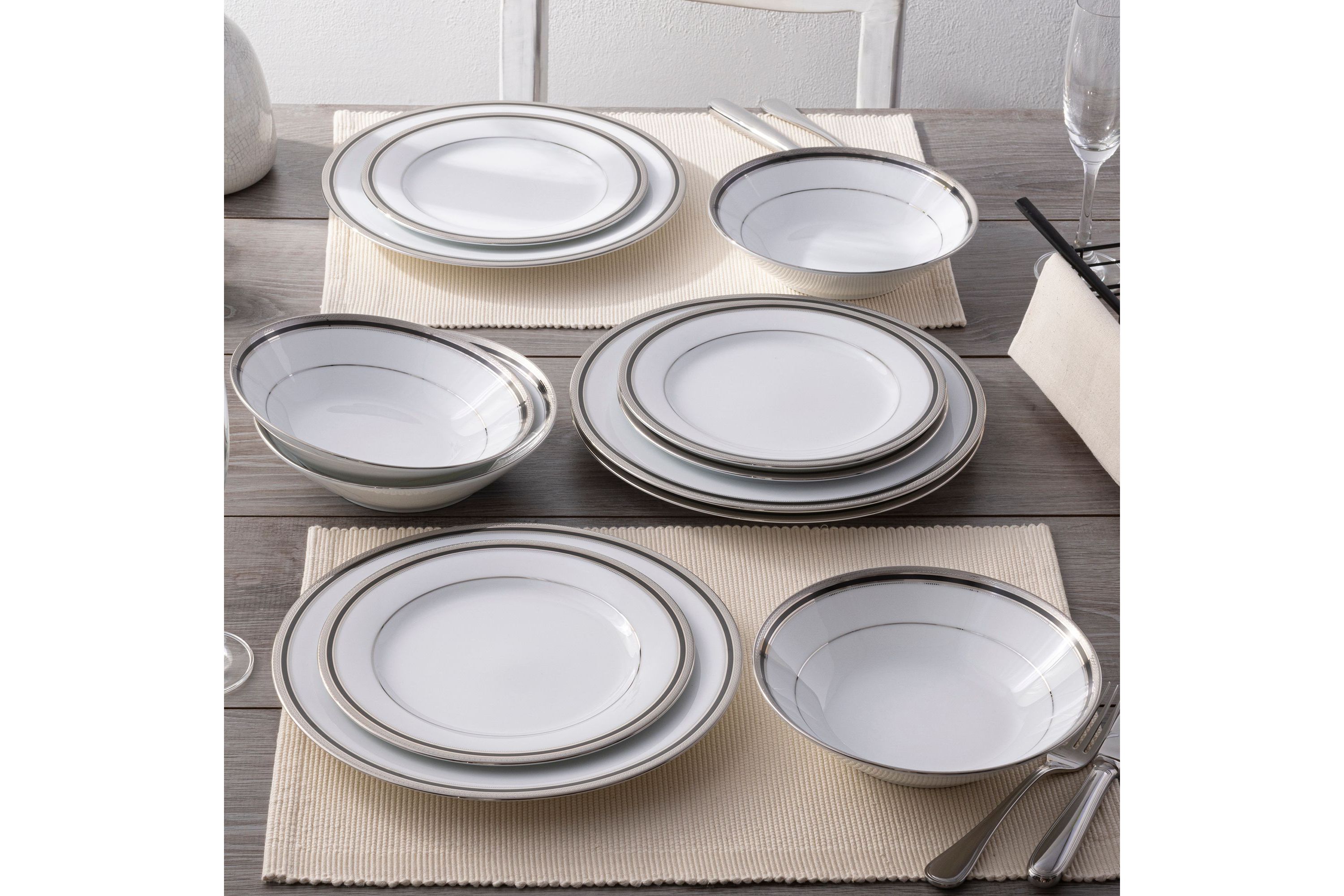 Austin Platinum Set Of 4 Soup Bowls, 7-1/2", 12 Oz.