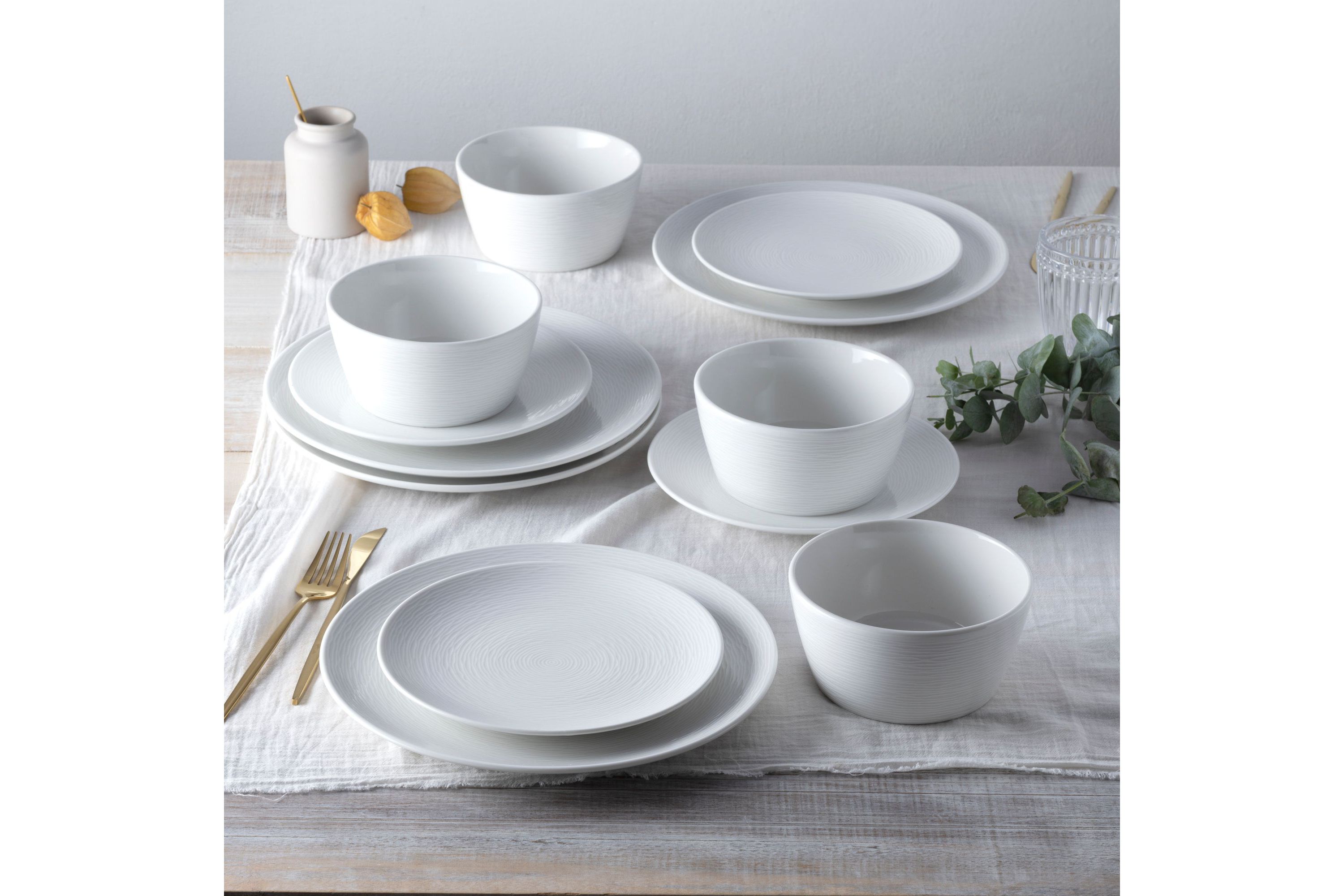 Colorscapes 12-Piece Coupe Dinnerware Set, Service For 4