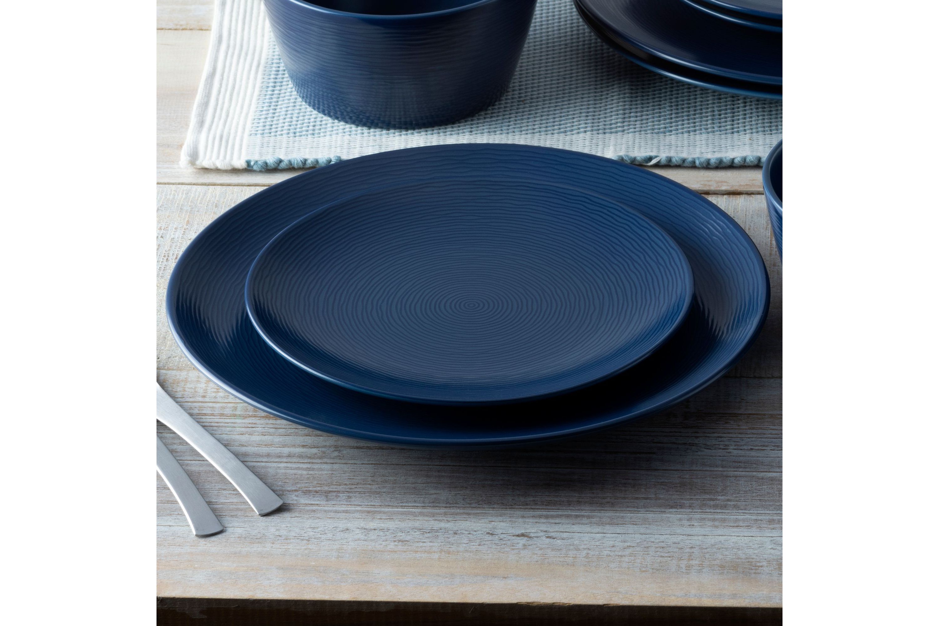 Colorscapes Set Of 4 Coupe Salad Plates, 8-1/4"