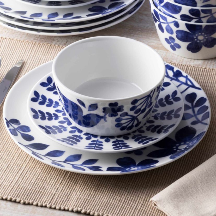 Sandefjord 4-Piece Coupe Place Setting, Service For 1