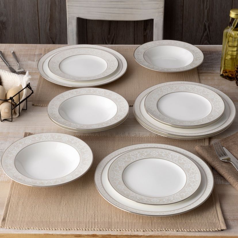 Montvale Platinum Set Of 4 Soup Bowls, 8-1/4", 10 Oz.