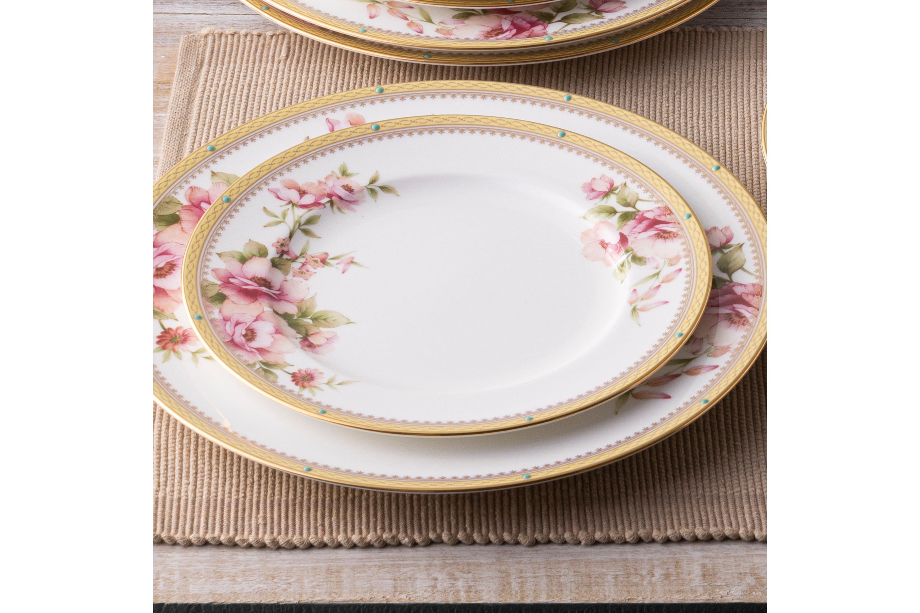 Hertford Set Of 4 Salad Plates, 8-1/2"