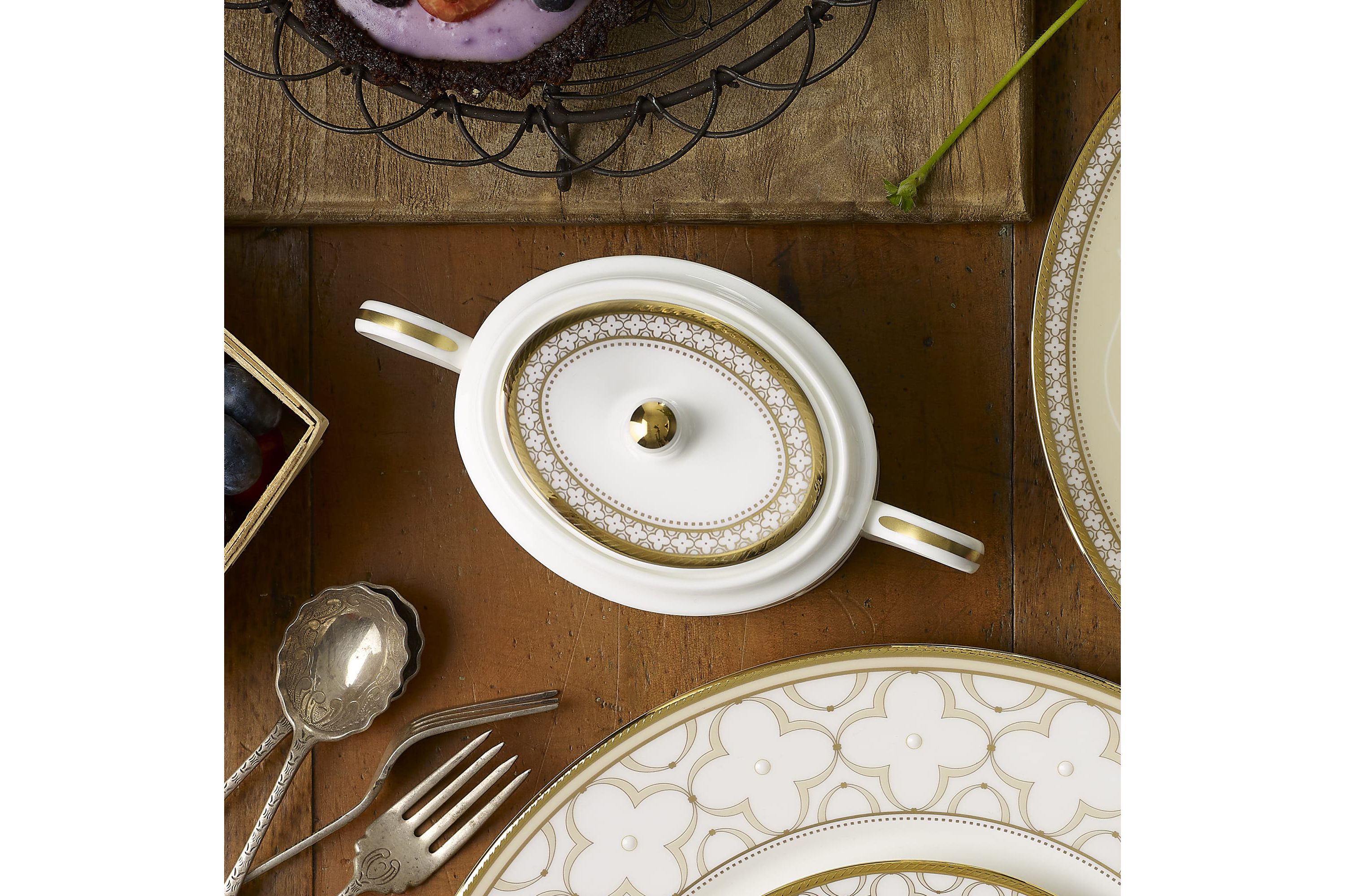 Trefolio Gold Sugar & Creamer Set