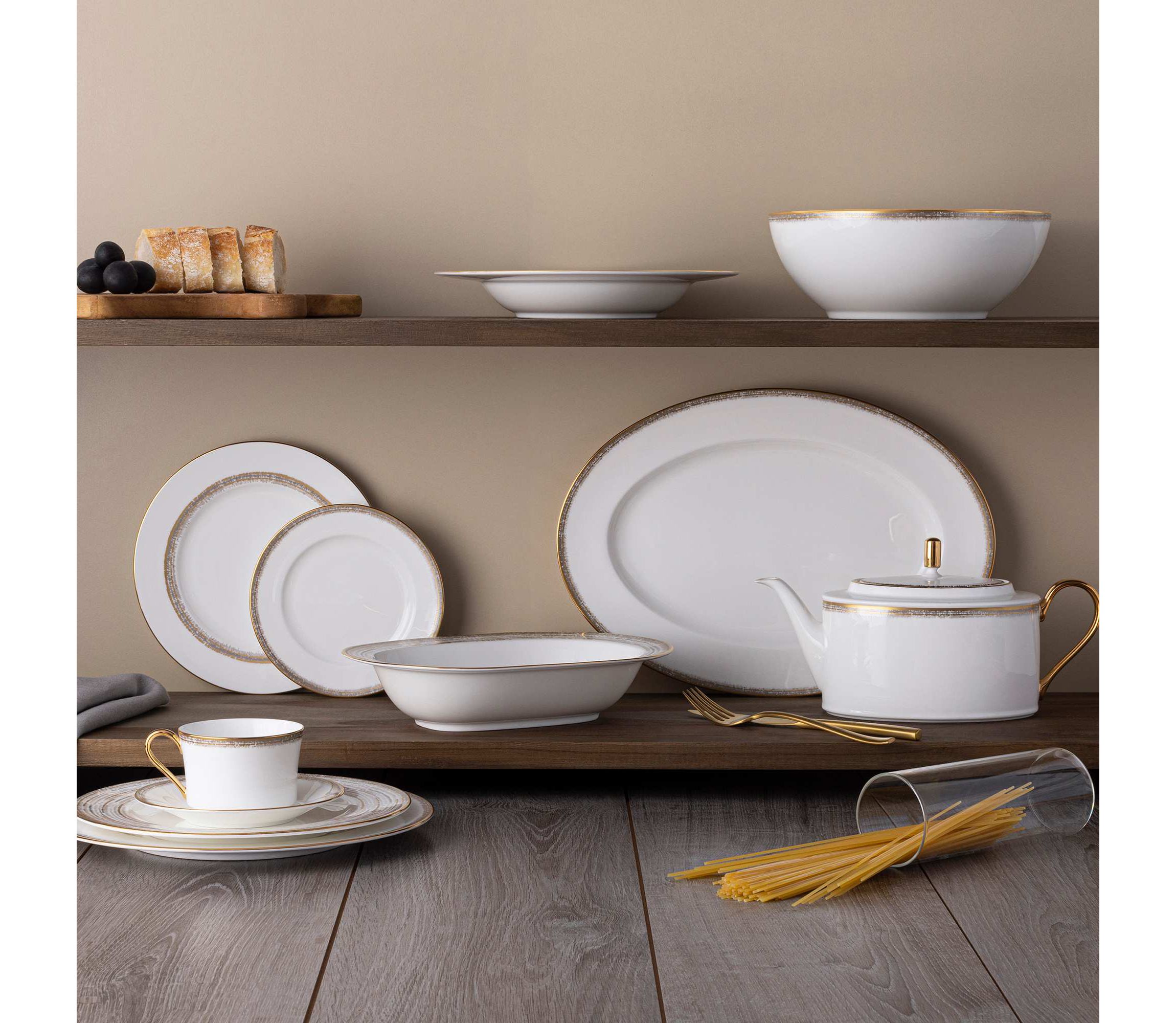 Haku Oval Platter, 14"