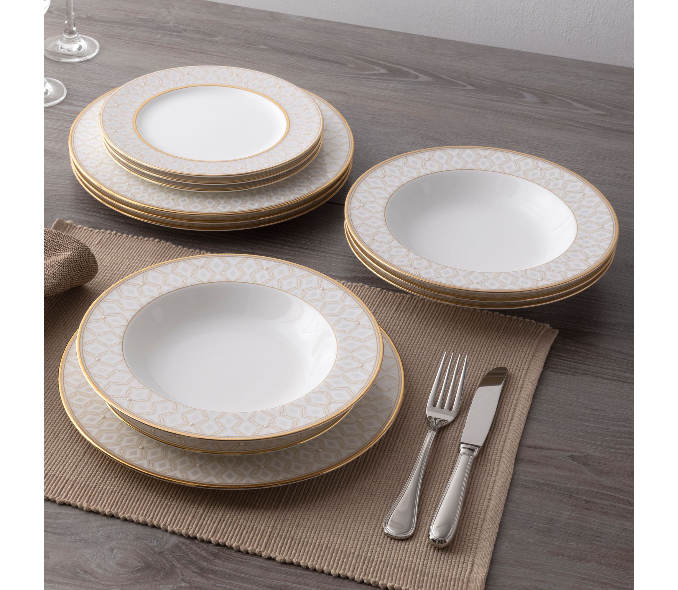 Noble Pearl 12-Piece Dinnerware Set, Service for 4