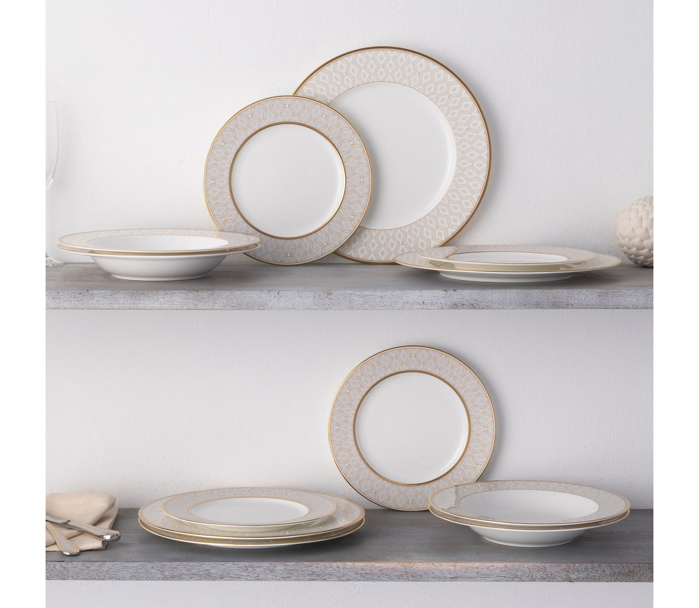Noble Pearl Set Of 4 Soup Bowls, 8 1/2" 12 oz.
