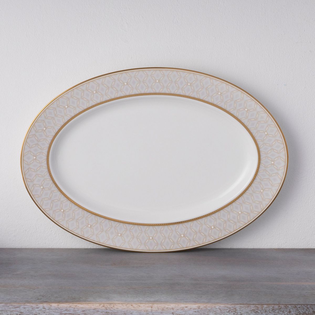 Noble Pearl Oval Platter, 14"