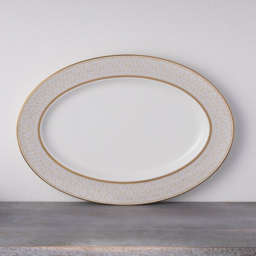 Noble Pearl Oval Platter, 14"