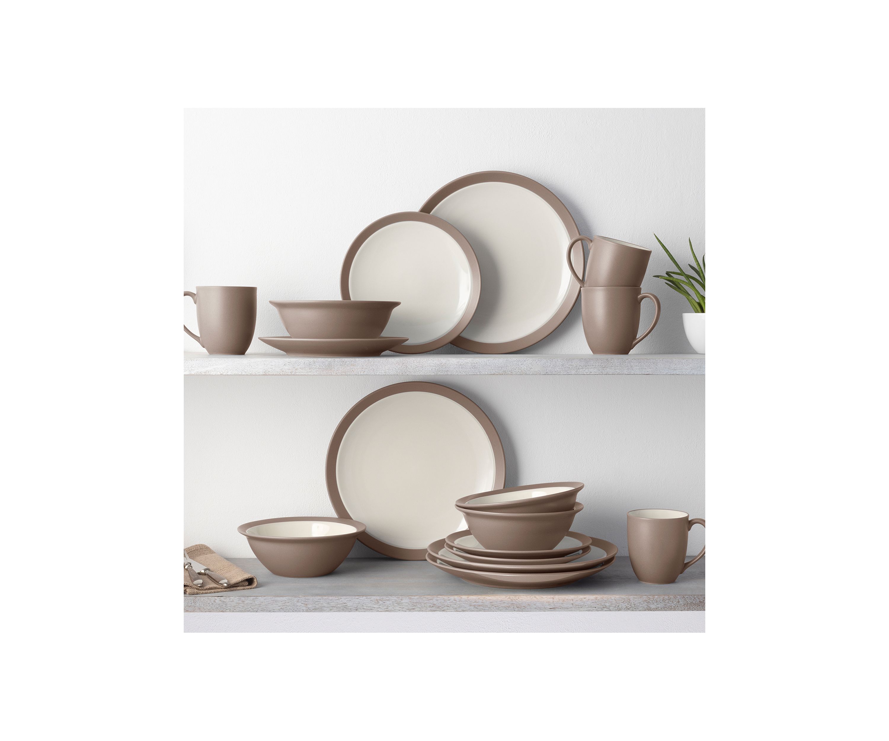 Colorwave Clay Curve 16 Piece Dinnerware Set