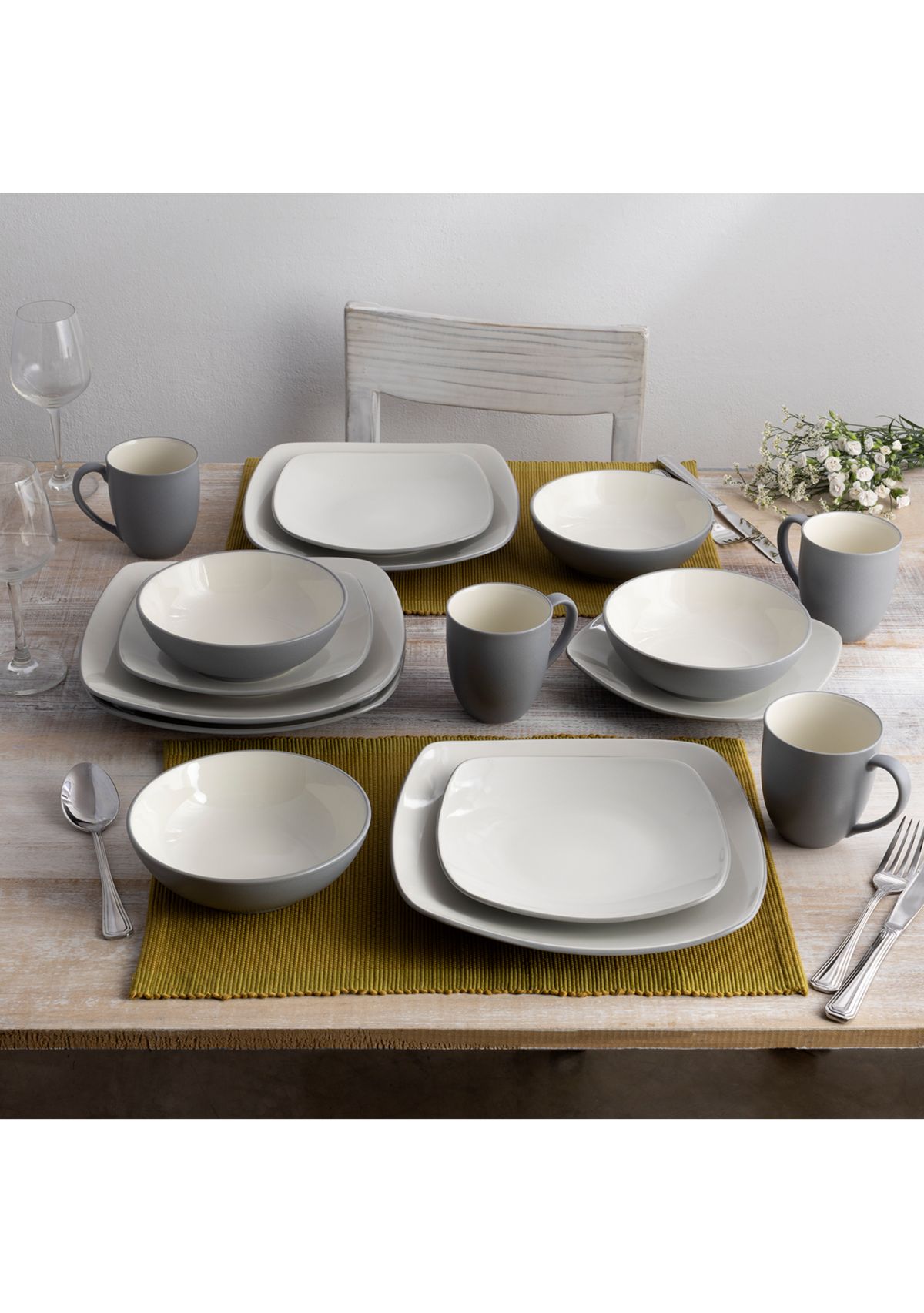Colorwave Slate Square 16 Piece Dinnerware Set