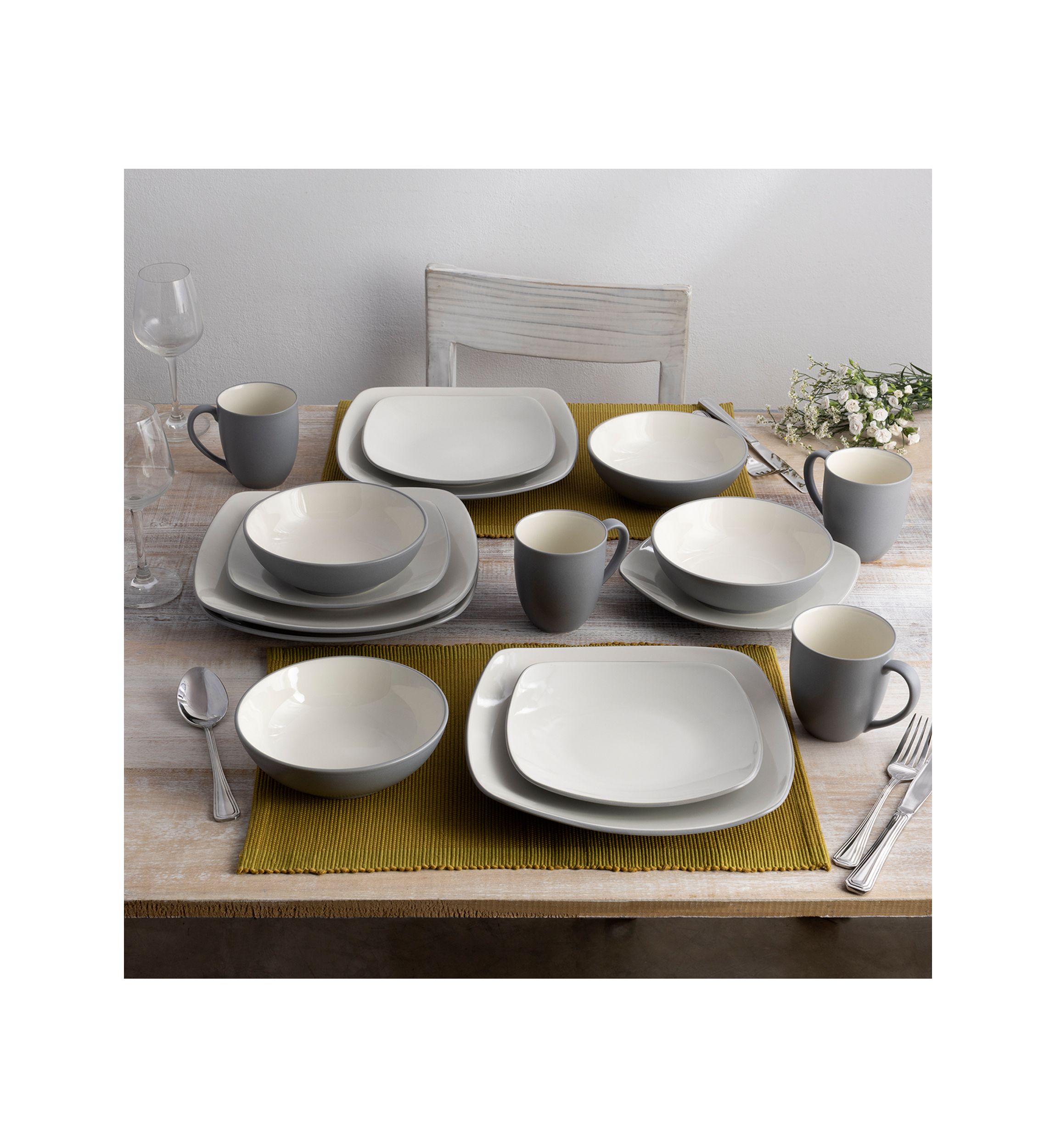 Colorwave Slate Square 16 Piece Dinnerware Set
