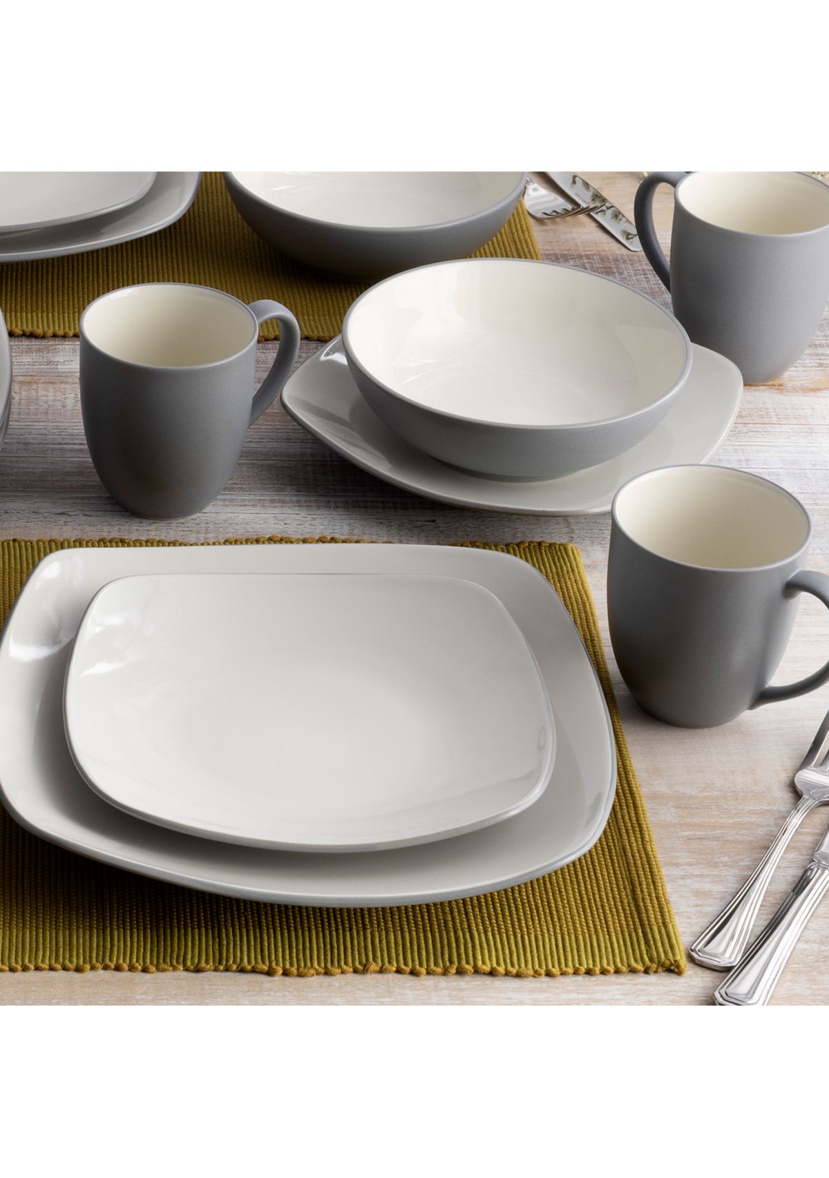Colorwave Slate Square 16 Piece Dinnerware Set