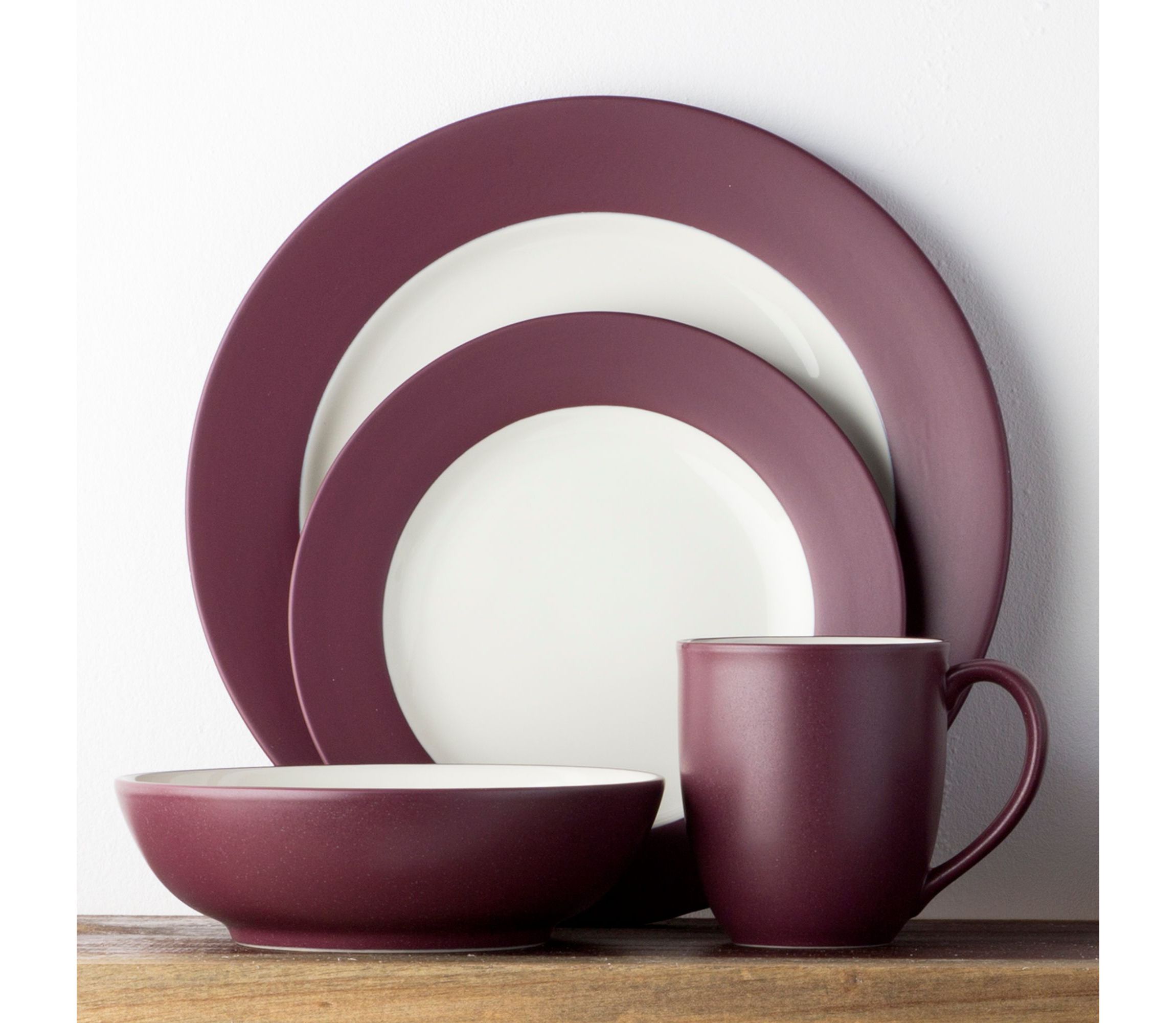 Colorwave 4-Piece Rim Place Setting, Service for 1