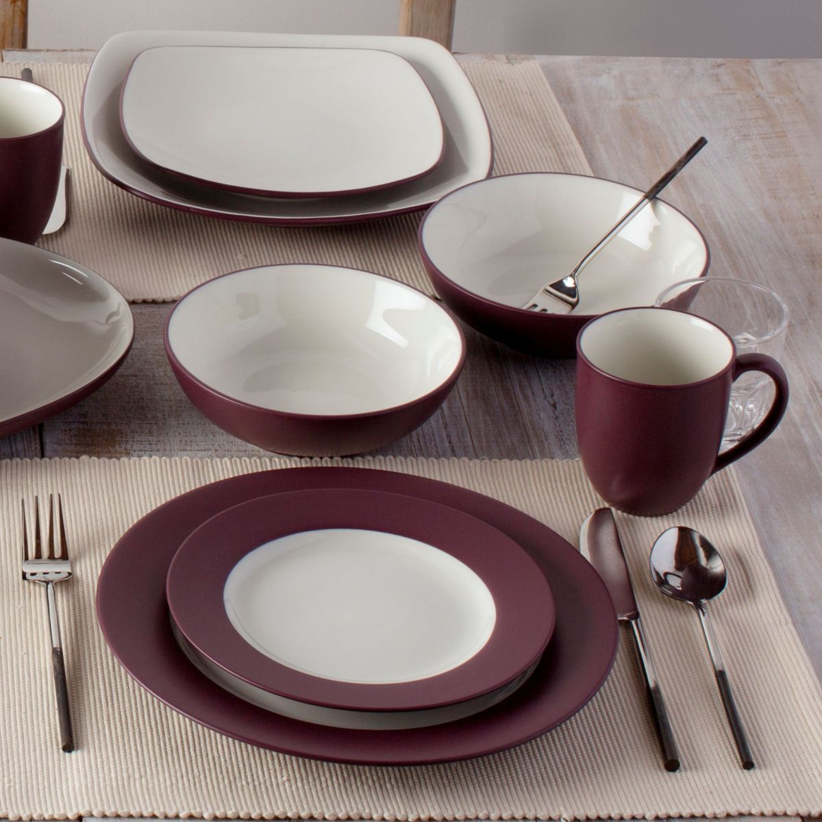 Colorwave 4-Piece Rim Place Setting, Service for 1