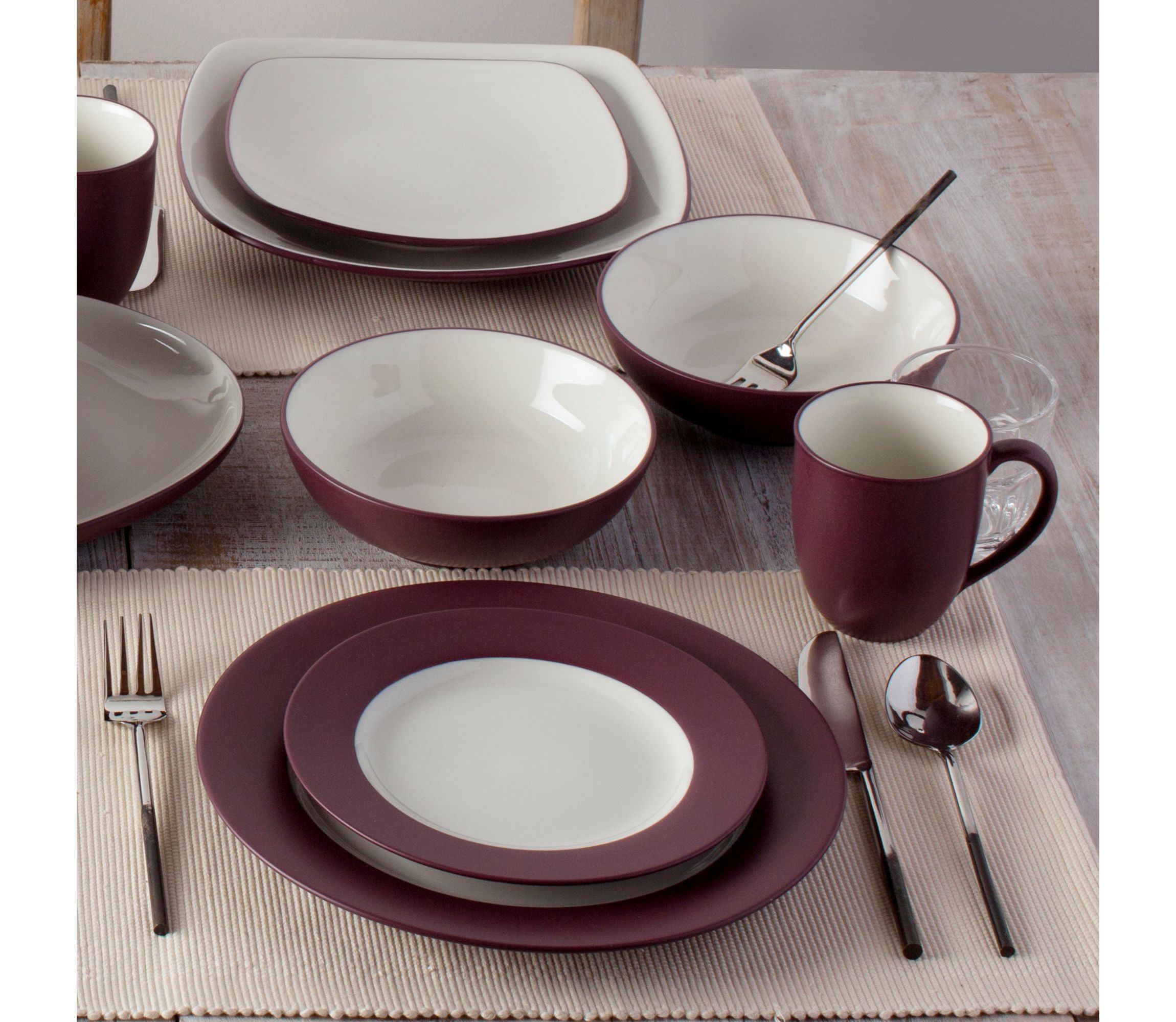Colorwave 4-Piece Rim Place Setting, Service for 1