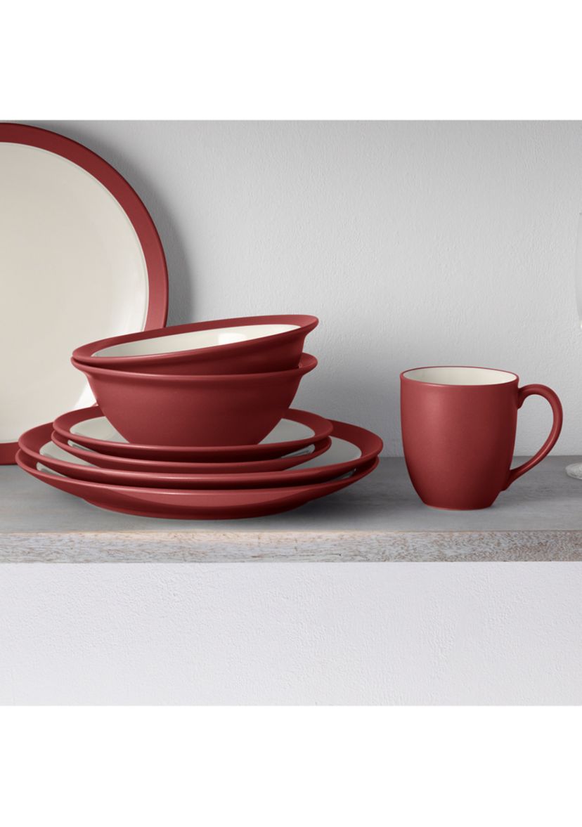 Colorwave Raspberry Curve 16 Piece Dinnerware Set