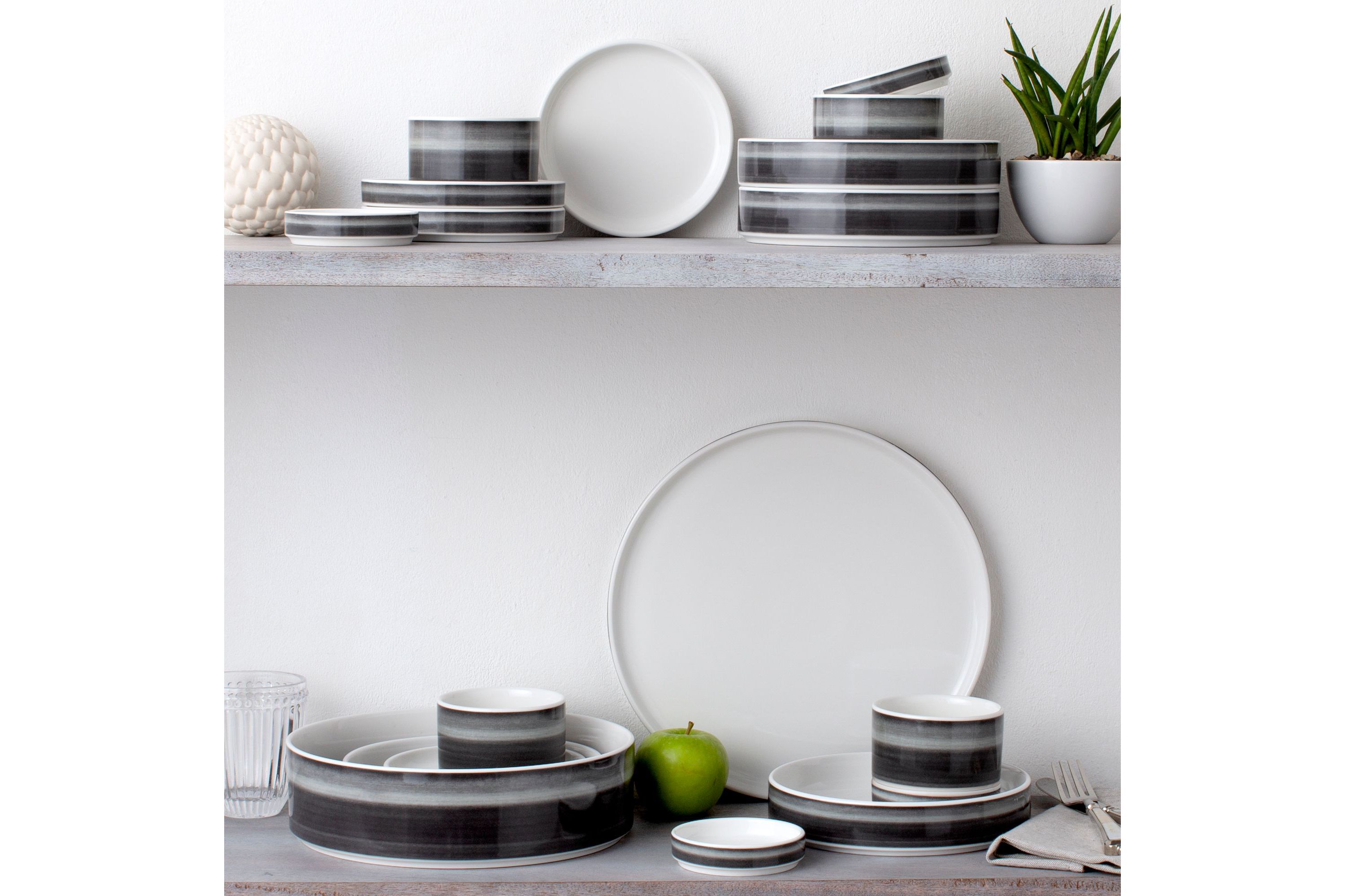 Colorstax Ombre Set Of 4 Stax Deep Plates, 7.5", 12 Oz.