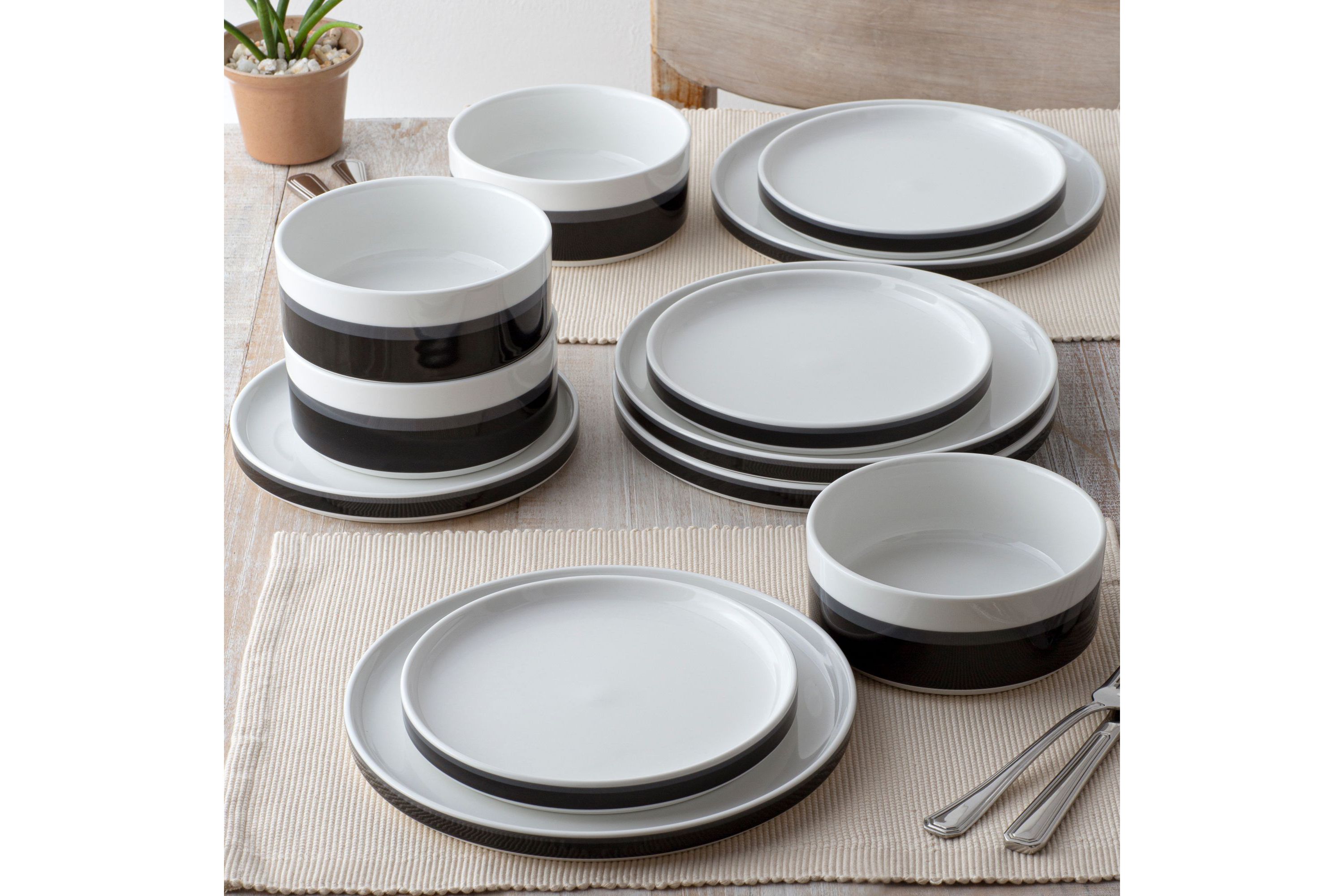 Colorstax Stripe Set Of 4 Stax Dinner Plates, 9-3/4"