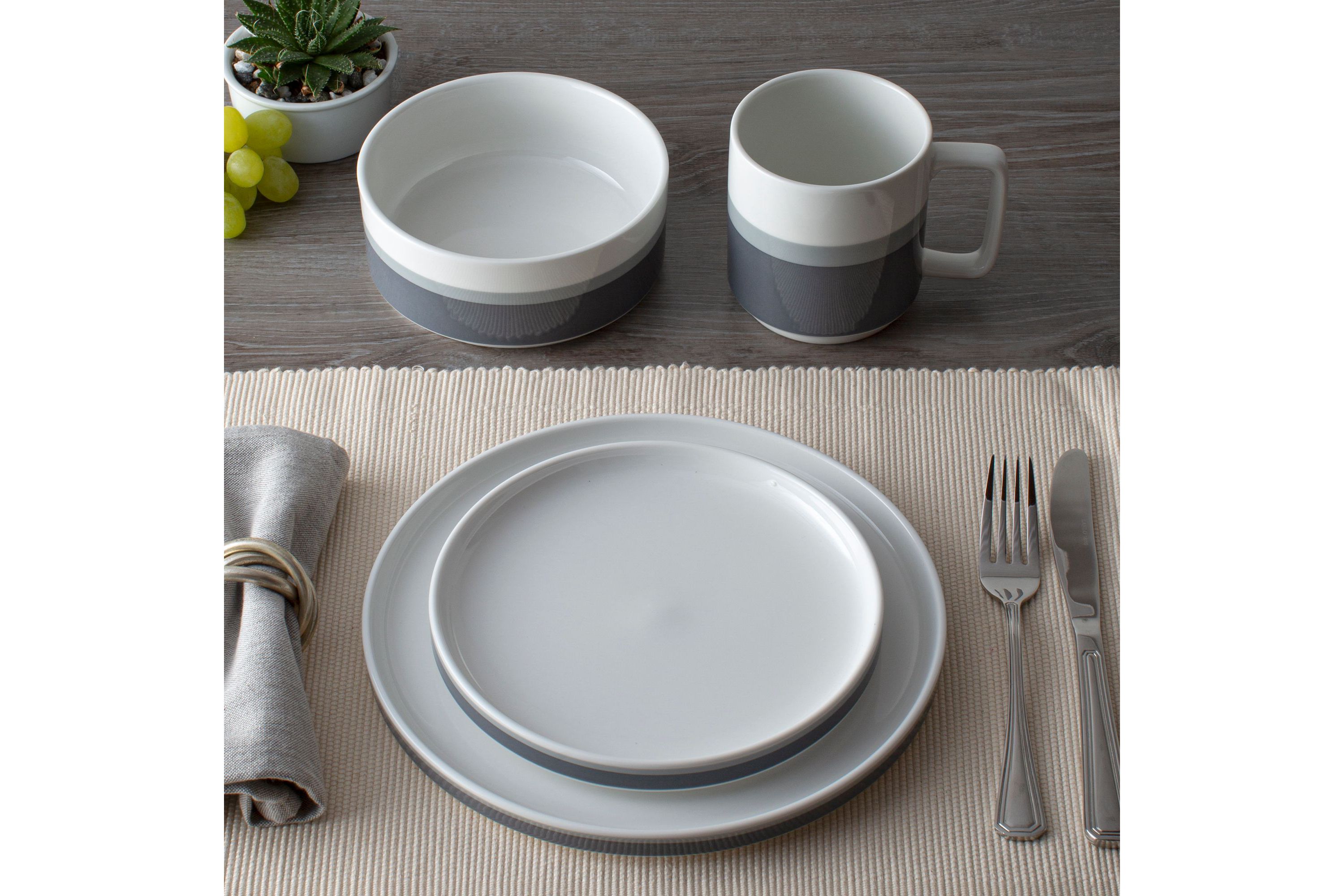 Colorstax Stripe Stax 4-Piece Place Setting, Service for 1