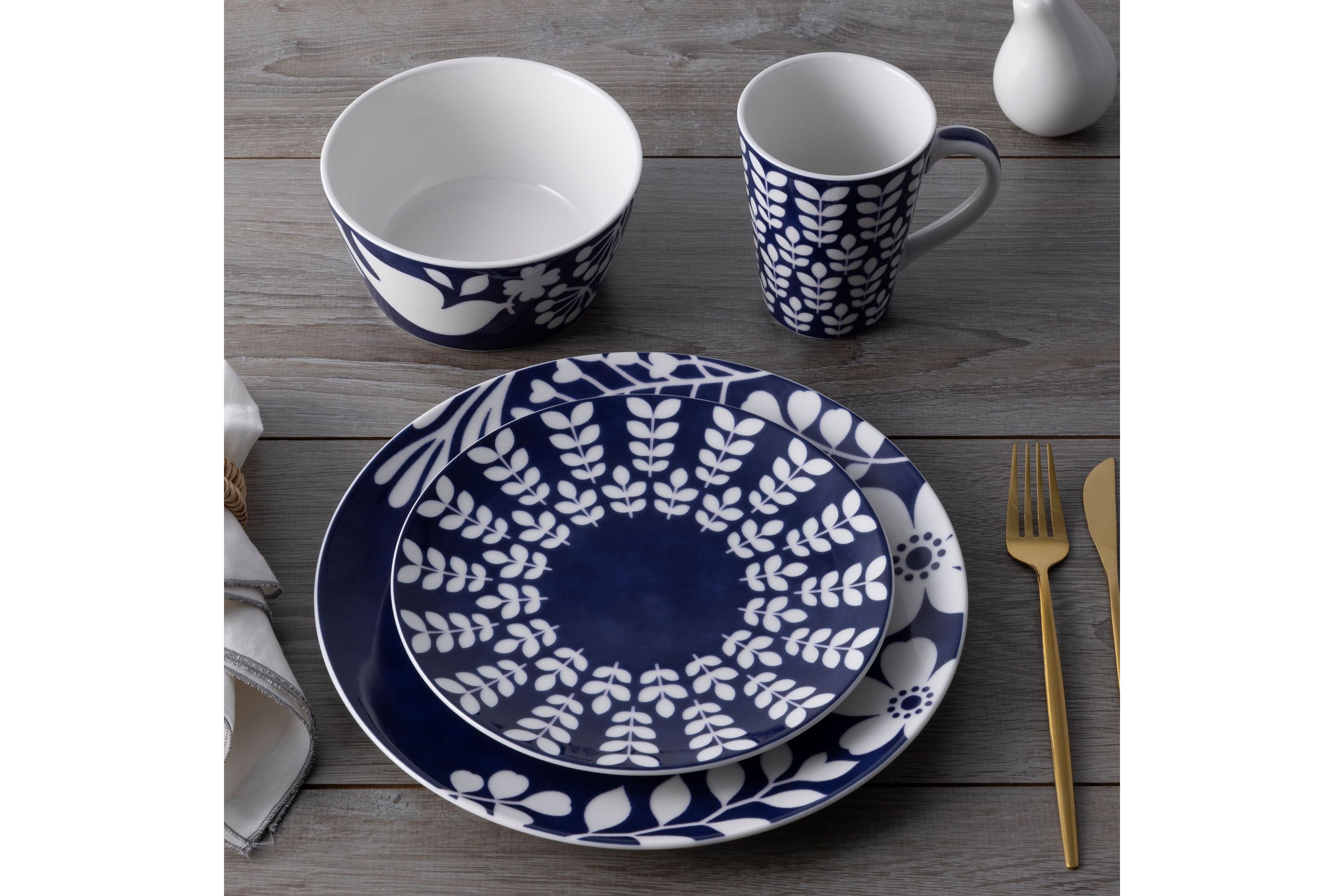 Bluefjord 4-Piece Coupe Place Setting