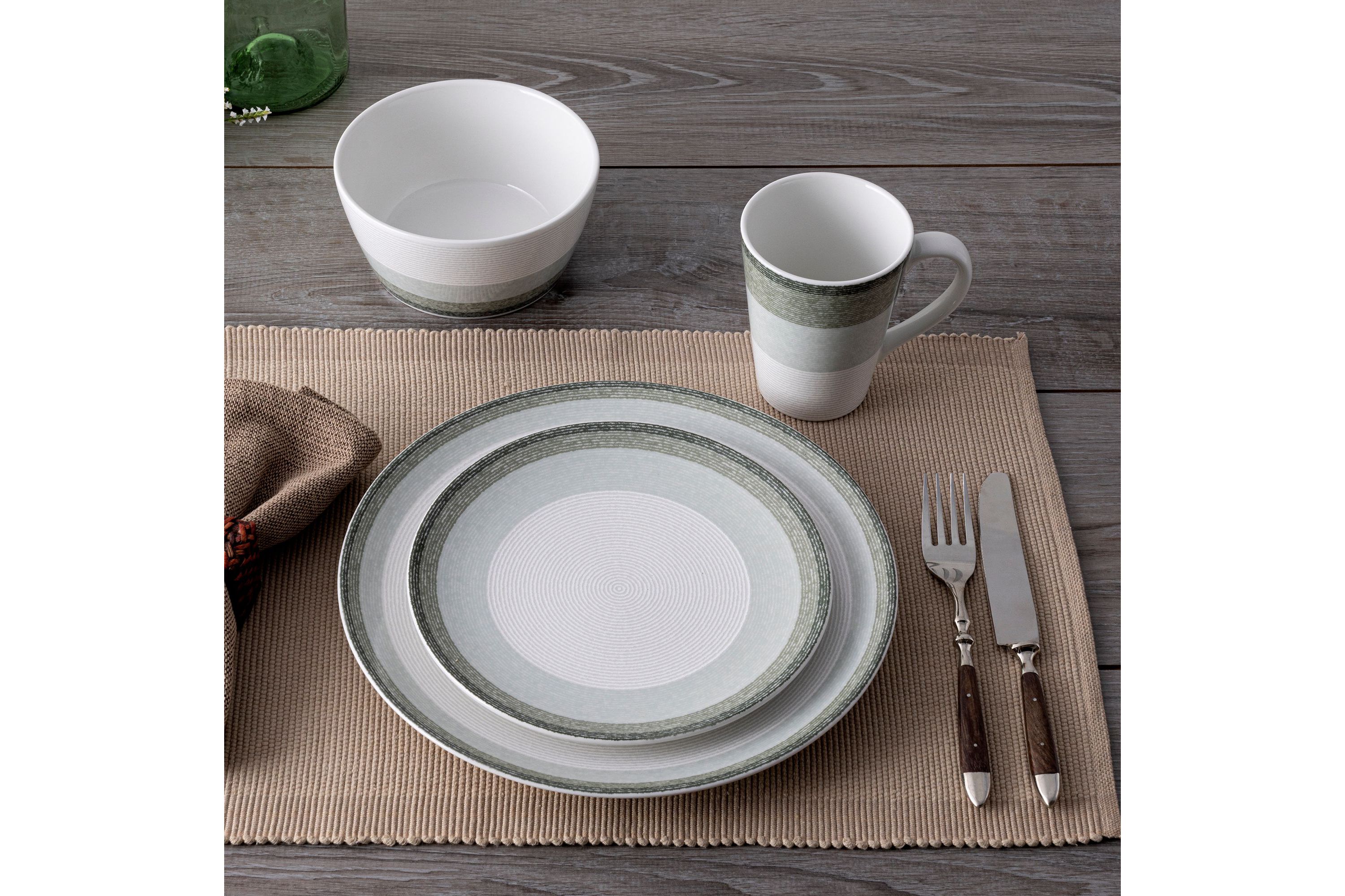 Colorscapes Layers 4-Piece Coupe Place Setting