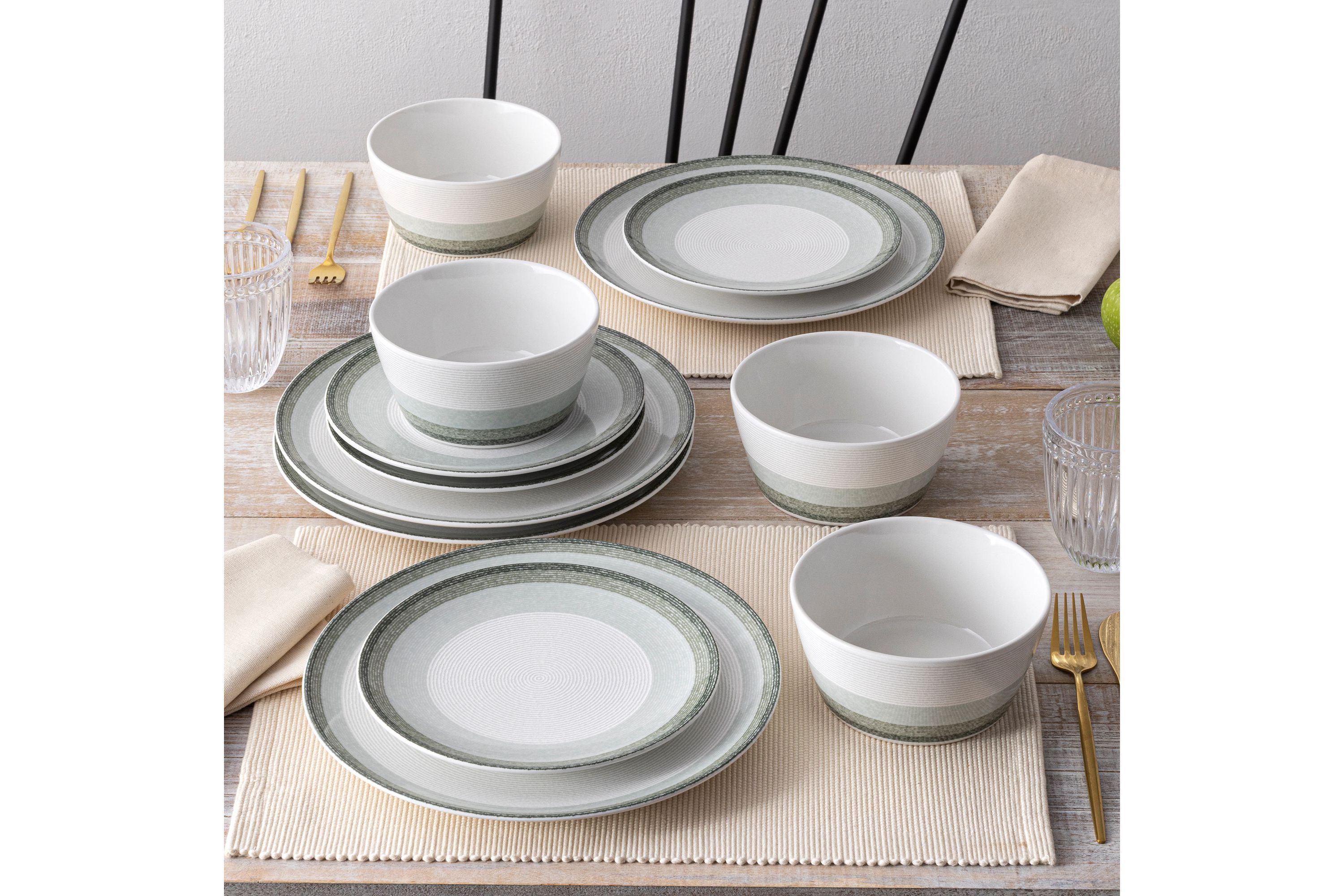 Colorscapes Layers 12-Piece Coupe Set