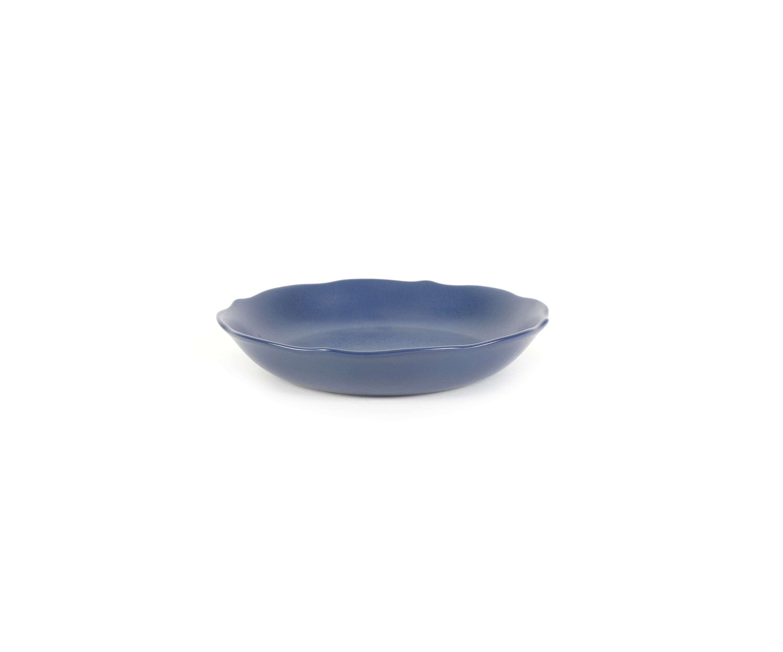 Le Sable 9.3 Scalloped Stoneware Dinner Bowl in Marine