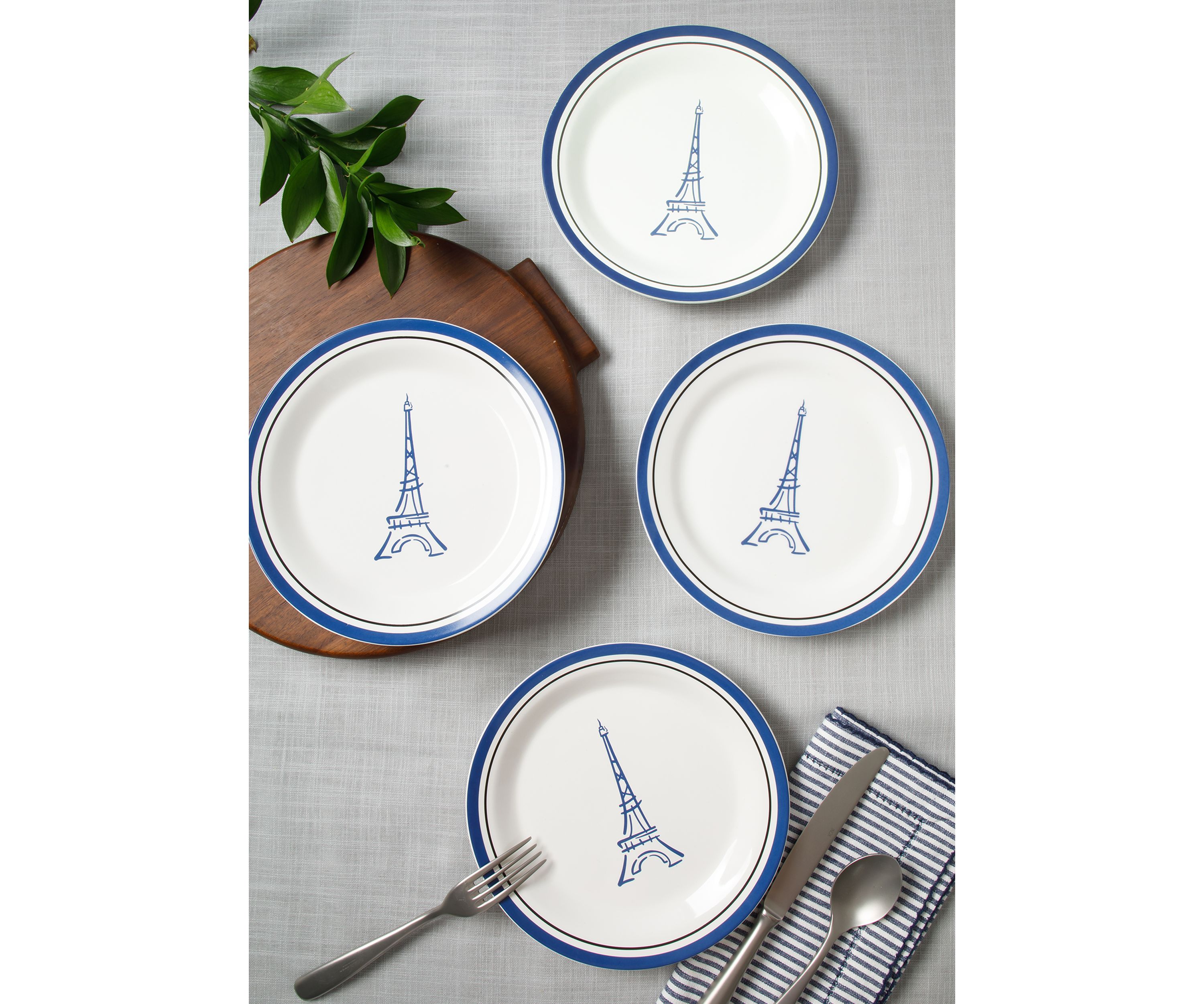 Set of 4 Eiffel Tower Plates