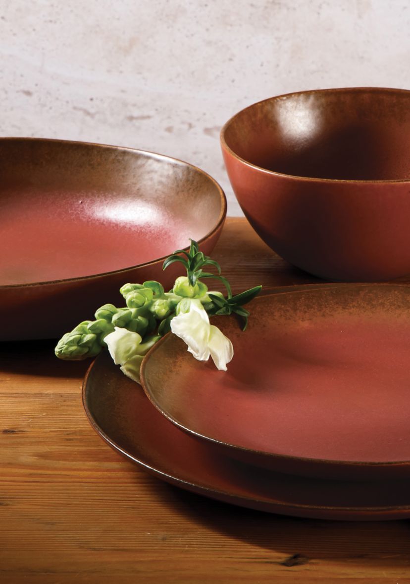   Palermo Sun Reactive Glaze Dinnerware Paprika Red 16-Piece Set 