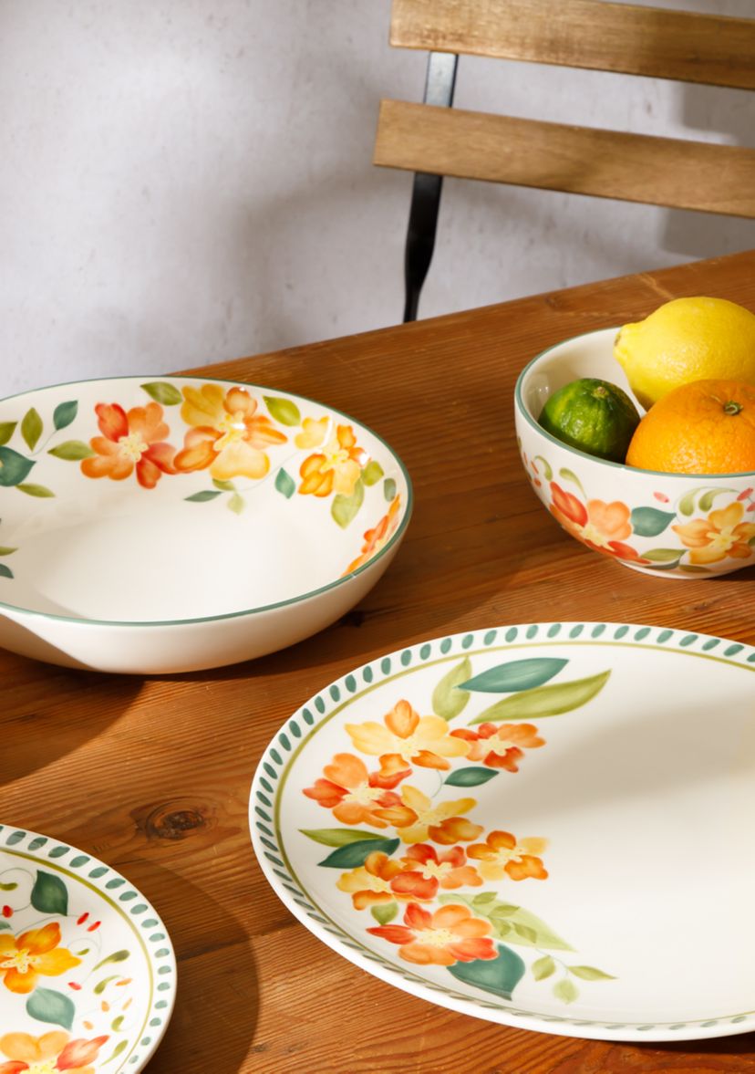 Cassia Bud Handpainted Dinner Plate 
