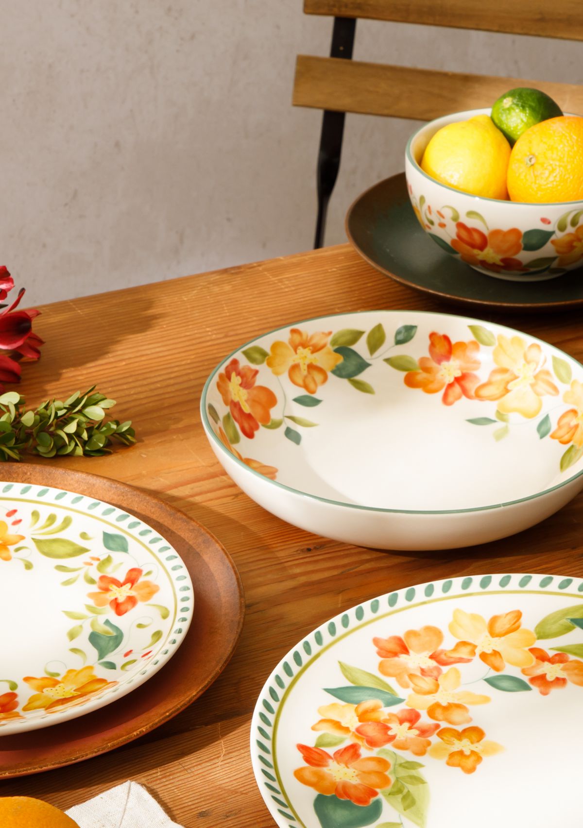  Cassia Bud Handpainted 9" Dinner Bowl 