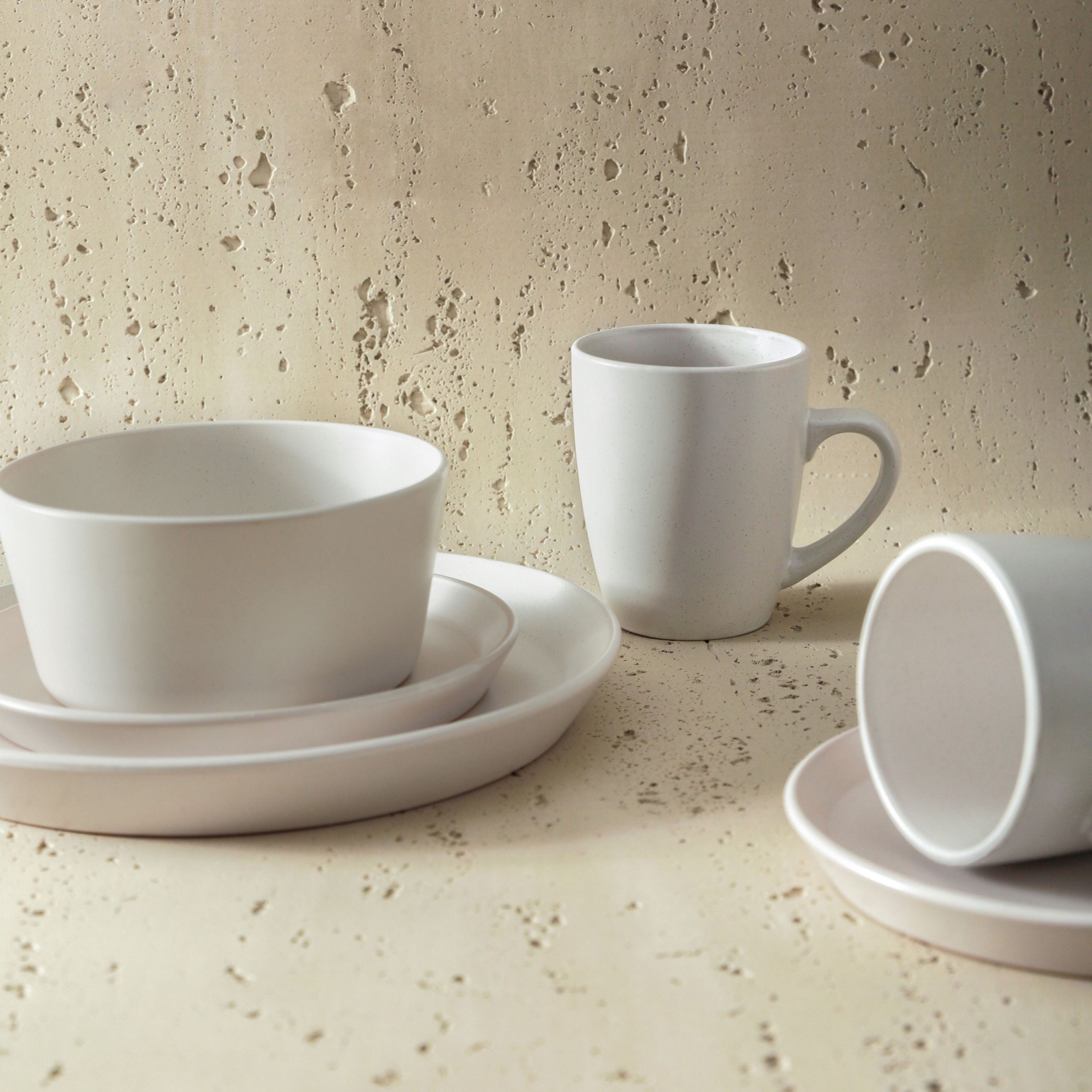 Albie 16 pcs Dinnerware Set