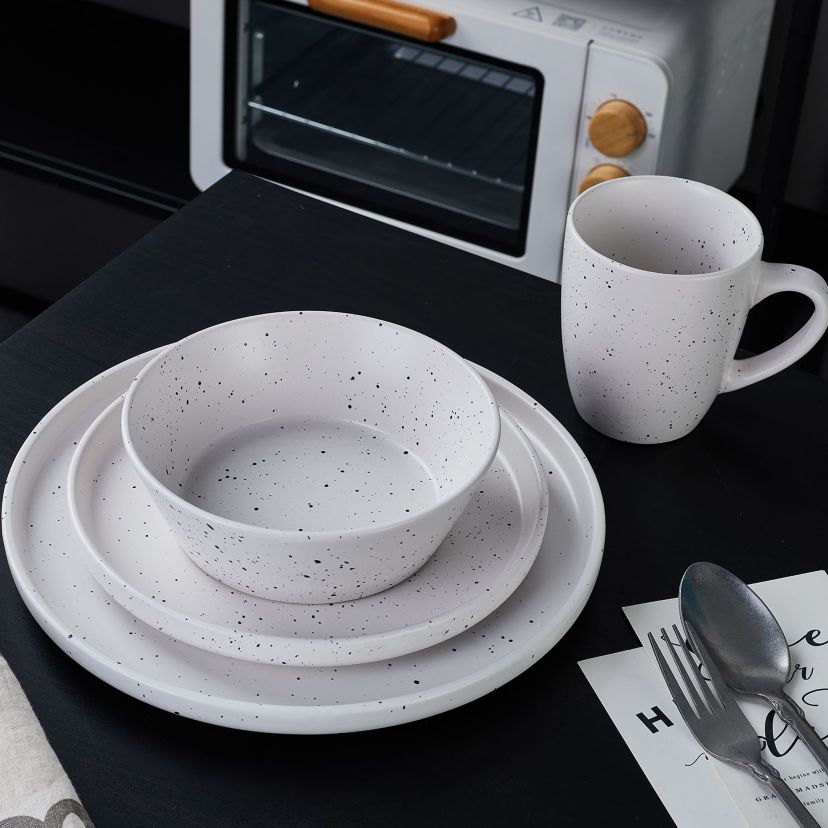 Jade 32 pcs Dinnerware Set