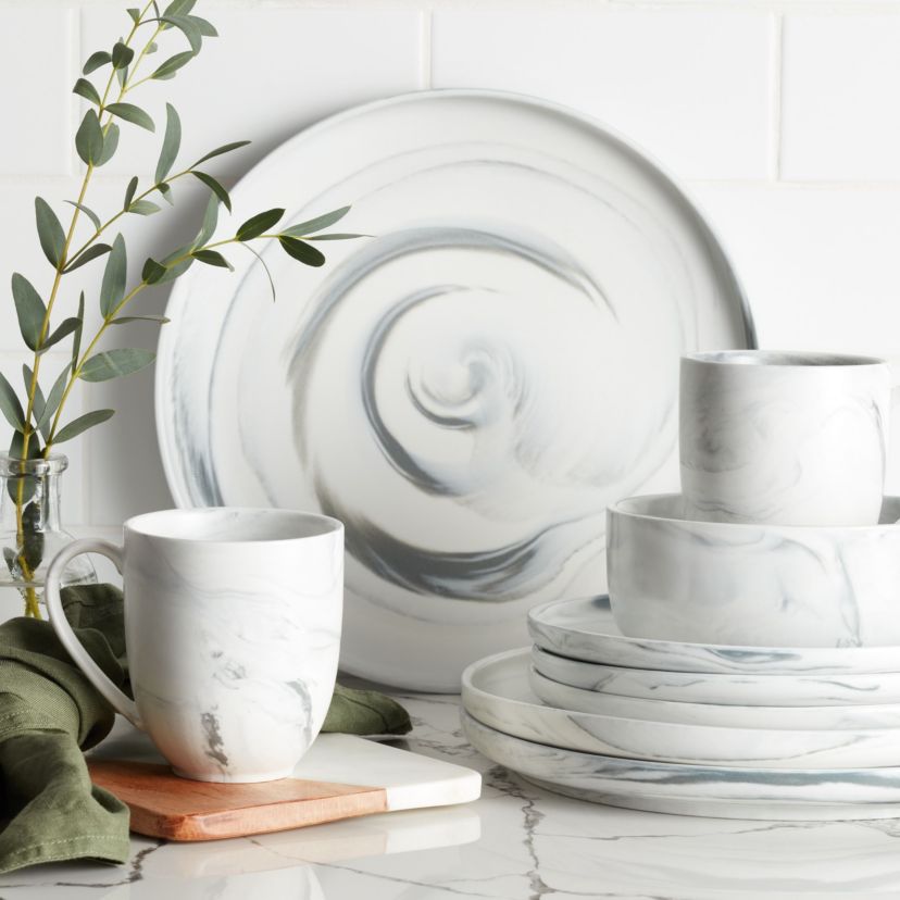 Brighton 32 pcs Dinnerware Set