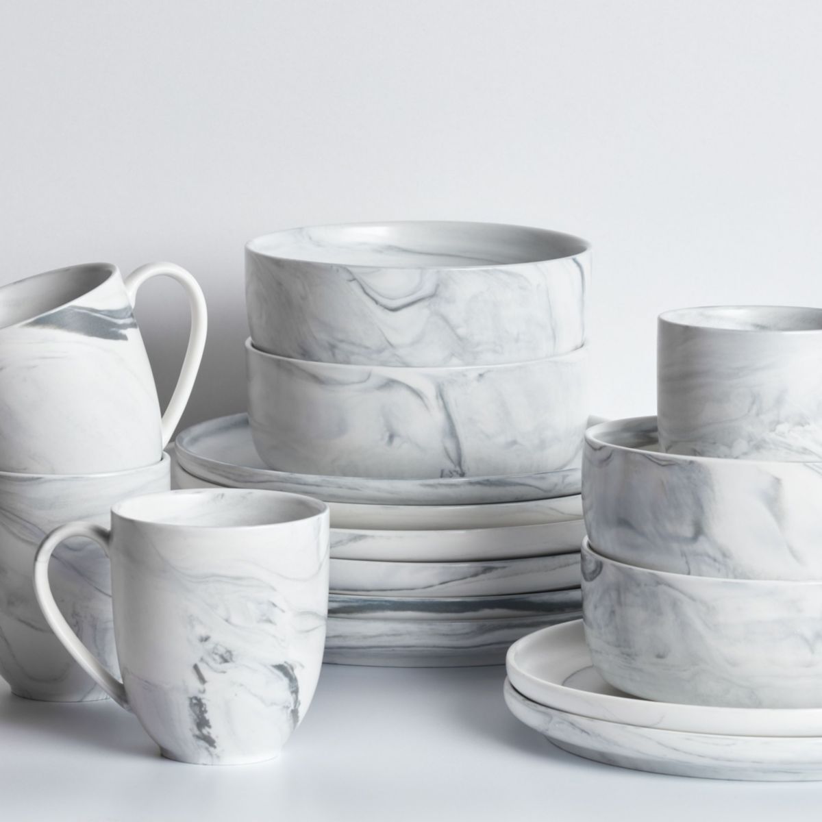 Brighton 32 pcs Dinnerware Set