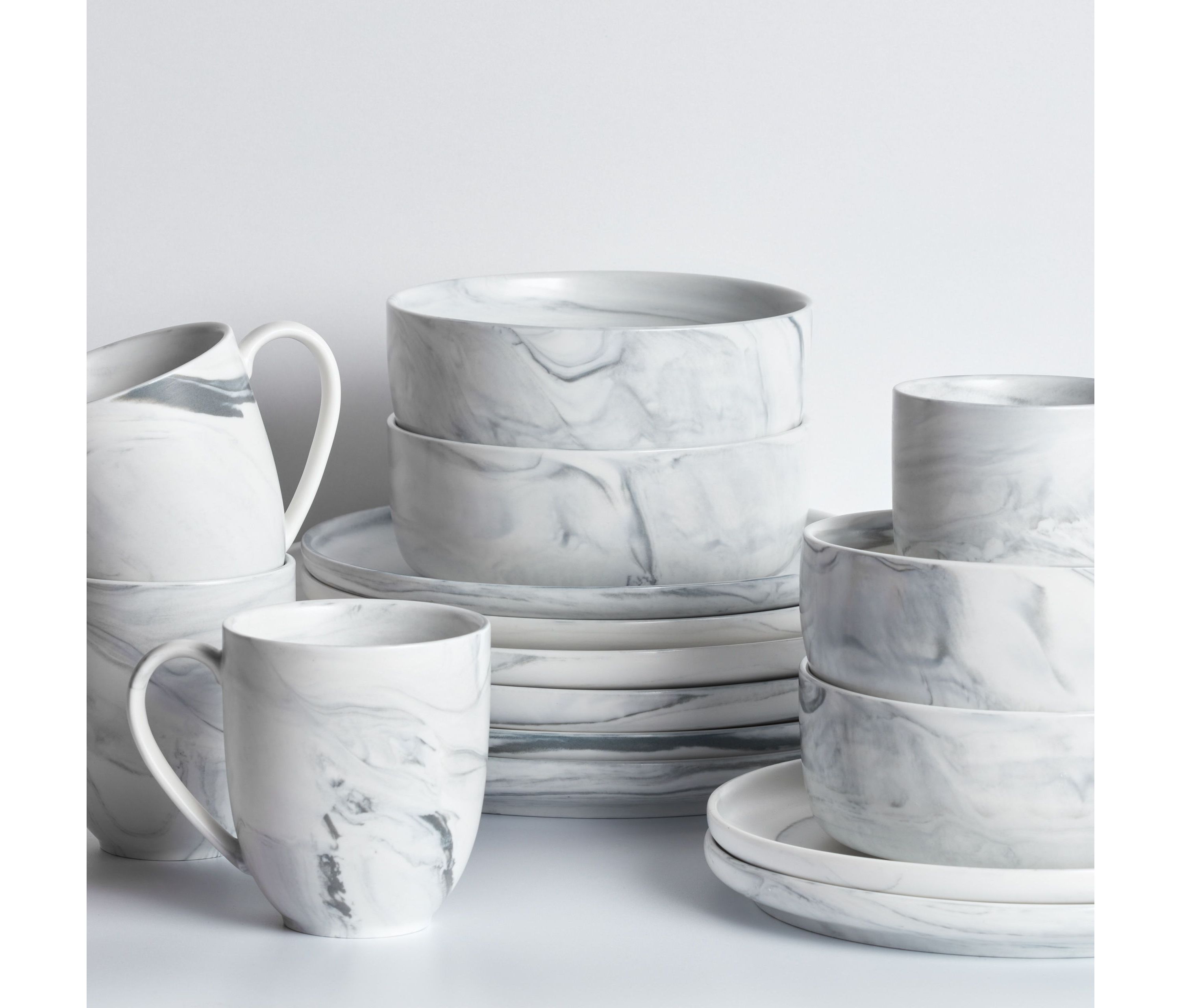 Brighton 32 pcs Dinnerware Set