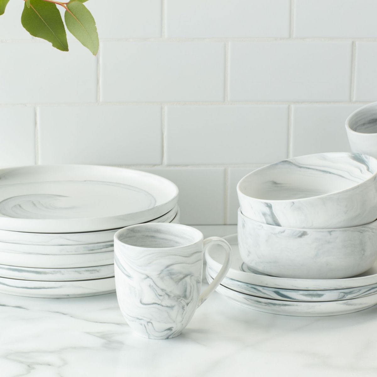 Brighton 32 pcs Dinnerware Set