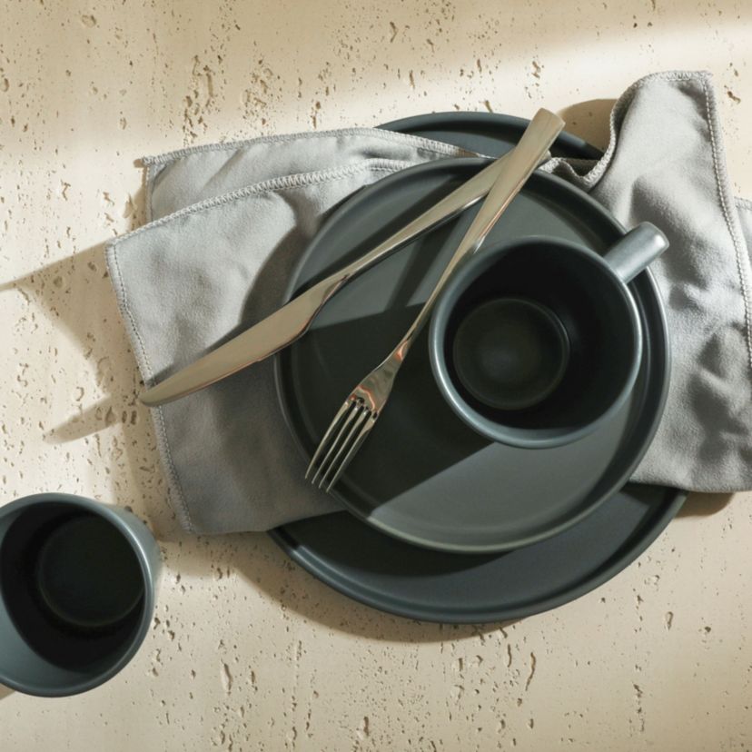 Celina 16 pcs Dinnerware Set