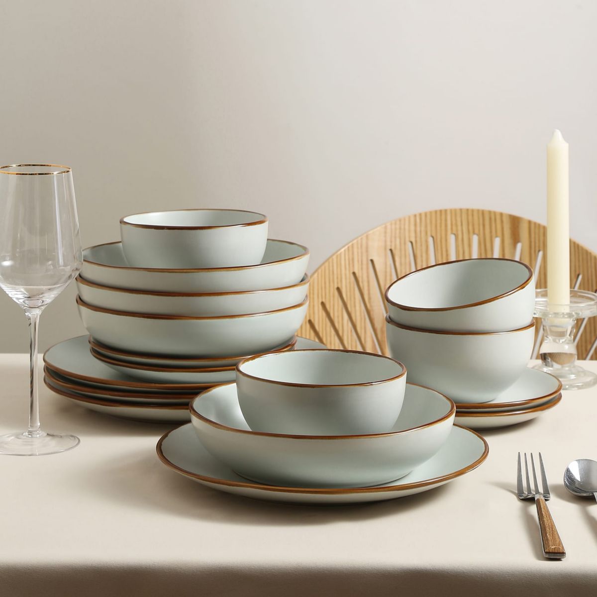 Brasa 16 pcs Dinnerware Set