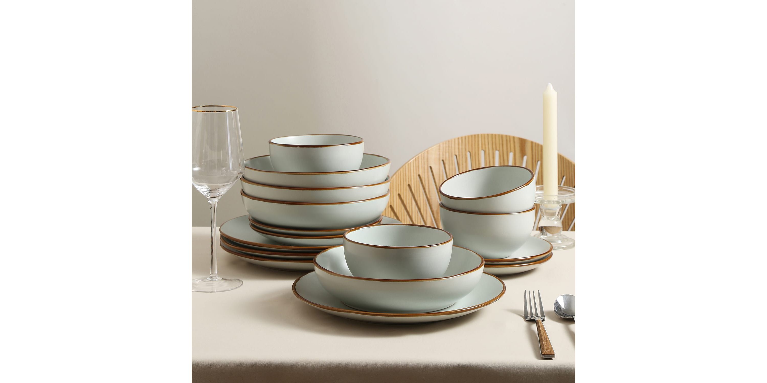 Brasa 16 pcs Dinnerware Set