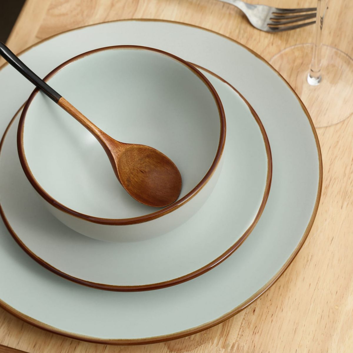Brasa 16 pcs Dinnerware Set